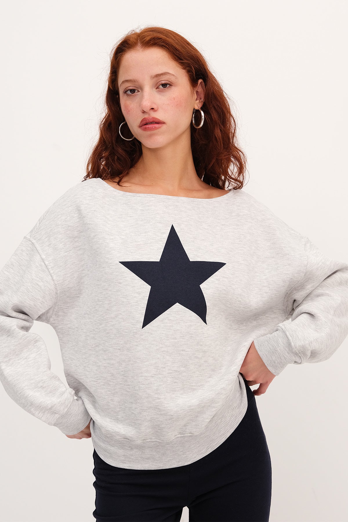 Snow-Melange_Star-Printed-Fleece-Lined-Sweatshirt-addax