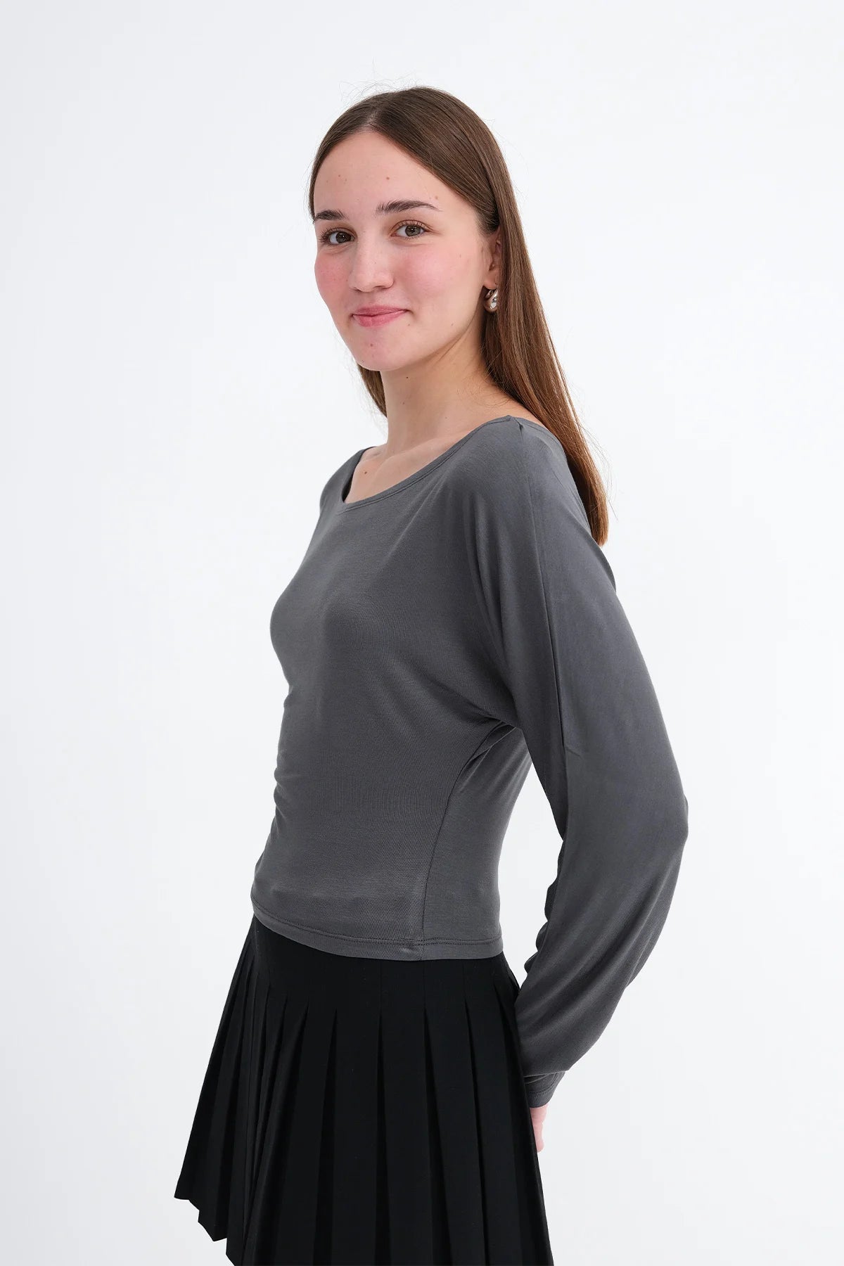 L.Charcoal_Boat-Neck-Long-Sleeve-T-Shirt_addax