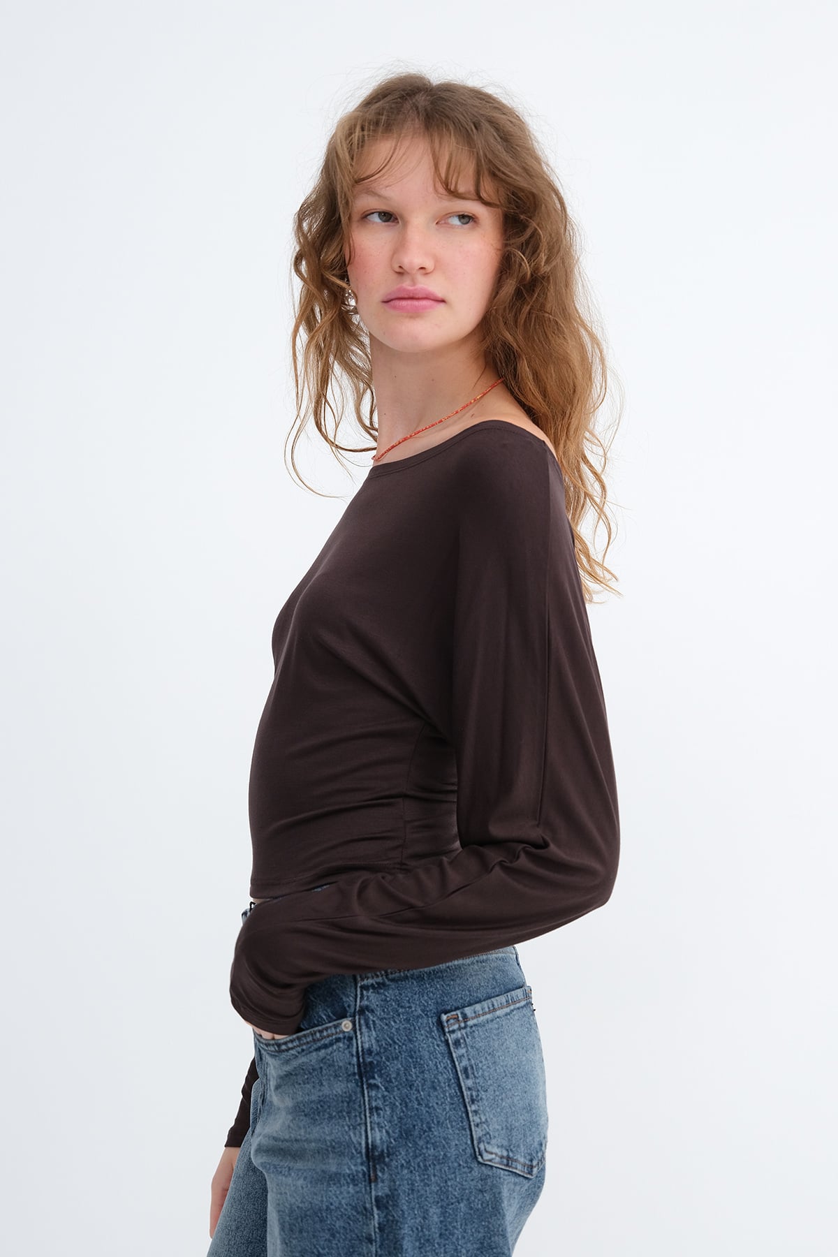 Bitter-Coffee_Kayık-Yaka-Uzun-Kollu-Bluz-P1843-addax