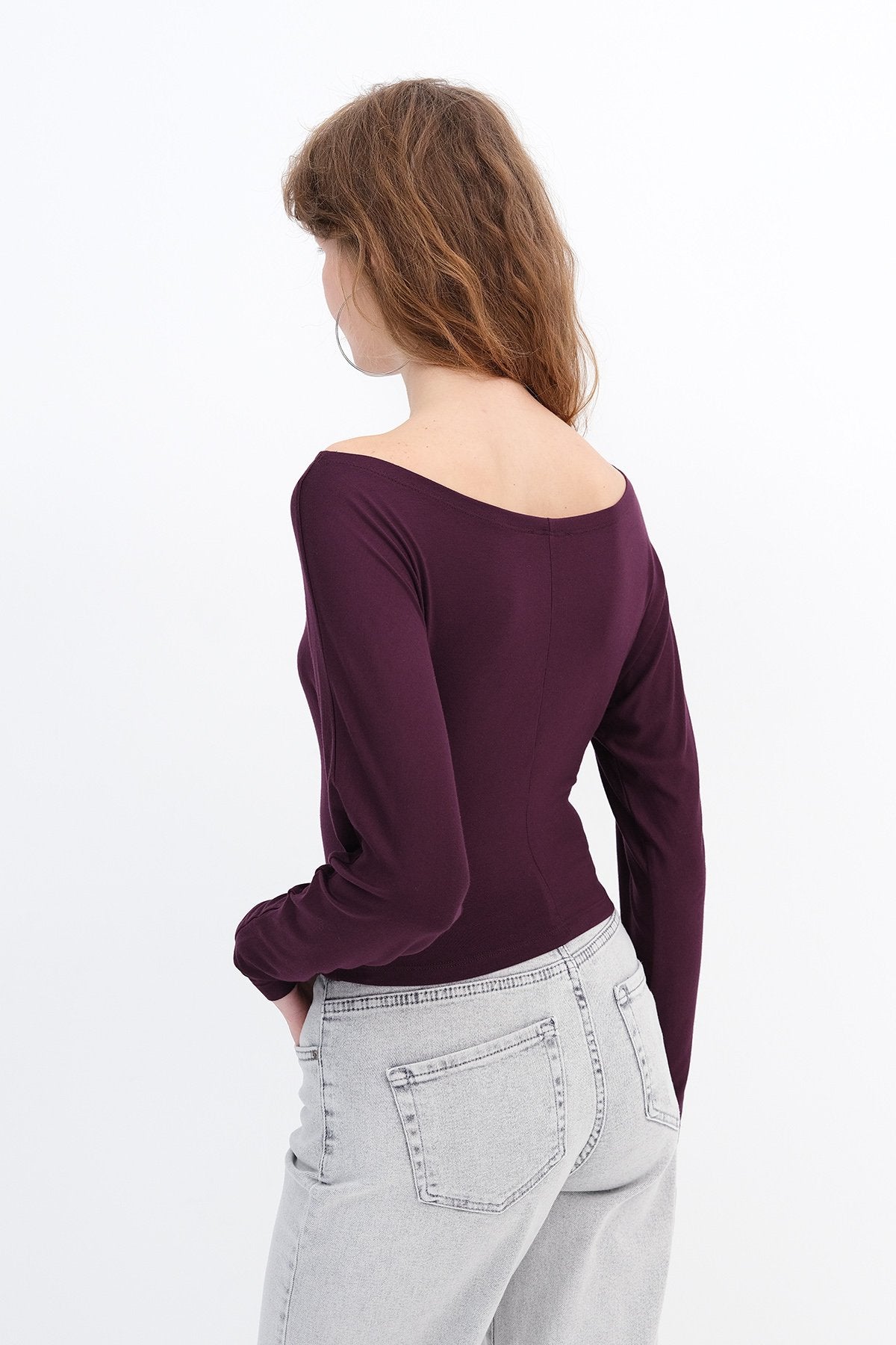 Gardenia_Boat-Neck-Long-Sleeve-T-Shirt-addax