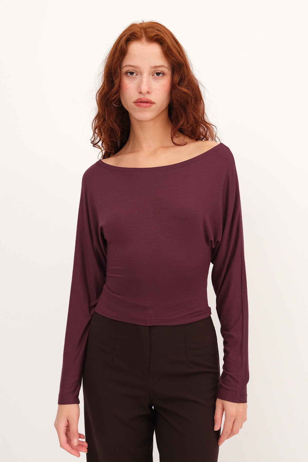 Light-Burgundy_Boat-Neck-Long-Sleeve-T-Shirt-addax