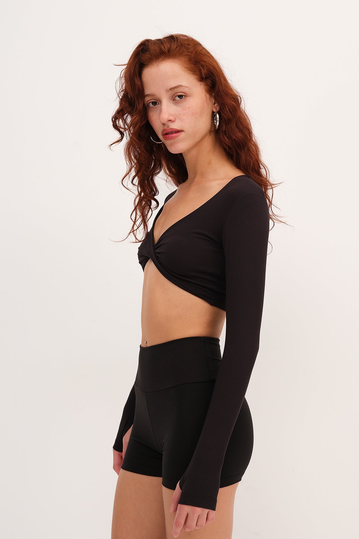Black_Long-Sleeve-Cropped-Blouse-addax