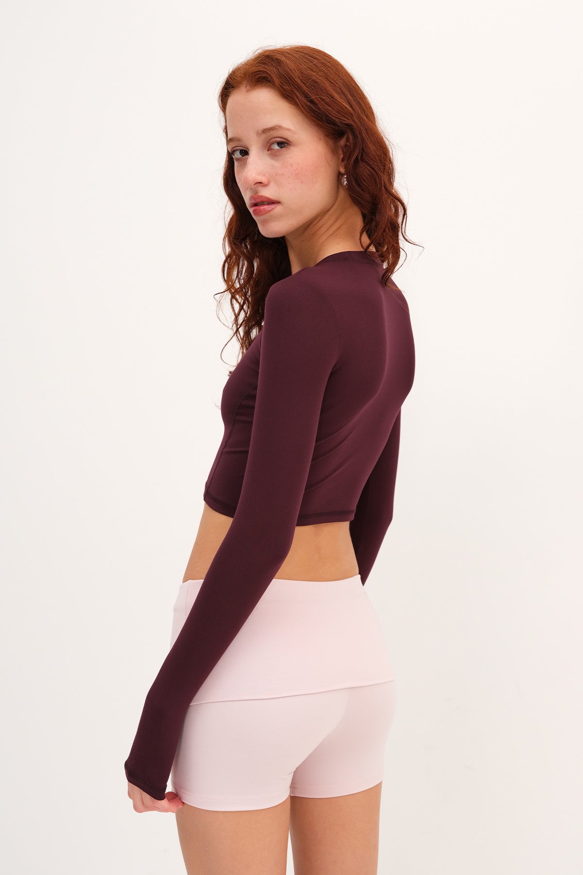 Gardenia_Crew-Neck-Soft-Fabric-Blouse-addax