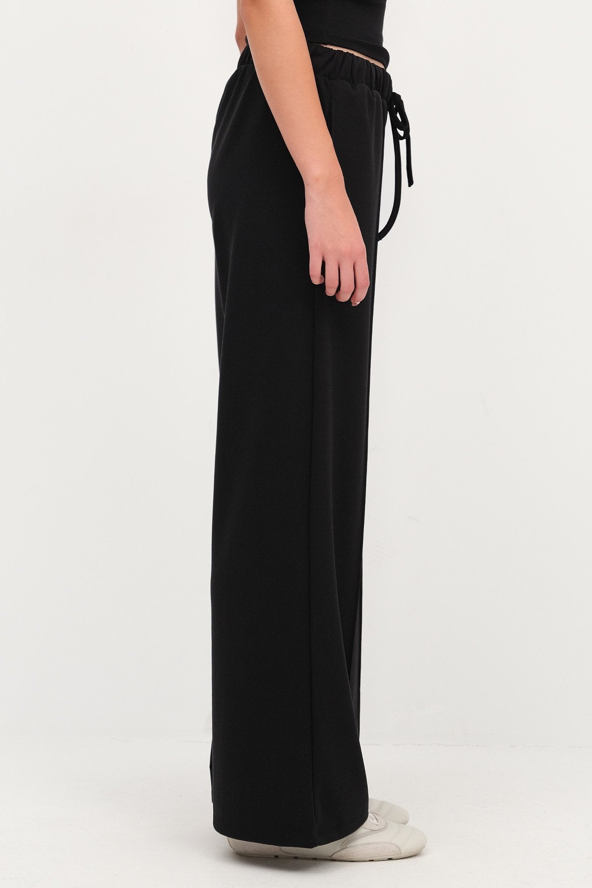 Black_Wide-Leg-Modal-Sweatpants-addax