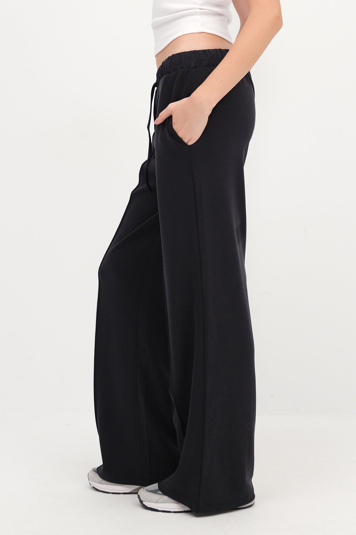 Charcoal_Wide-Leg-Modal-Sweatpants-addax