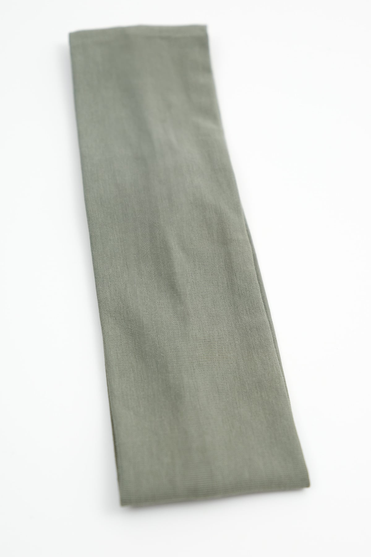 Oil-Green_Stretch-Hair-Band-addax