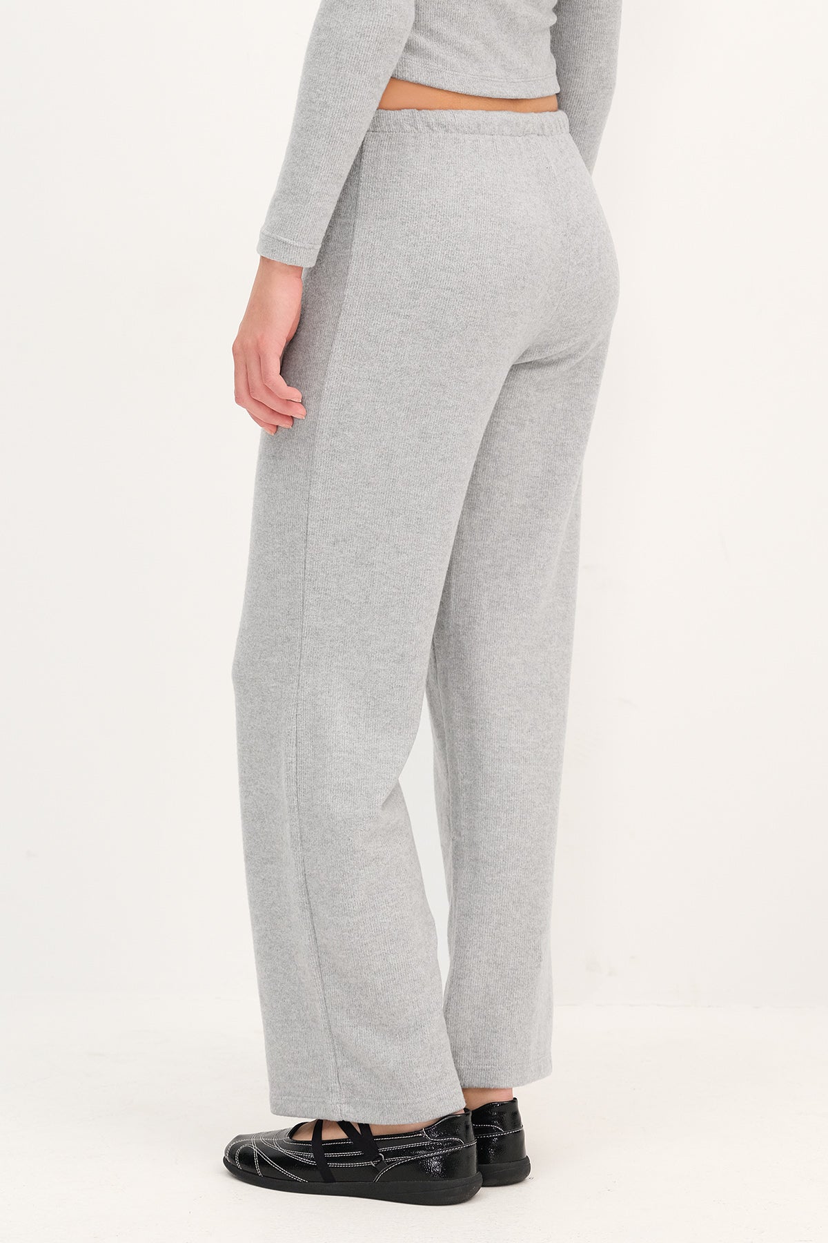 Grey-Melange_Elastic-Waist-Sweatpants-addax