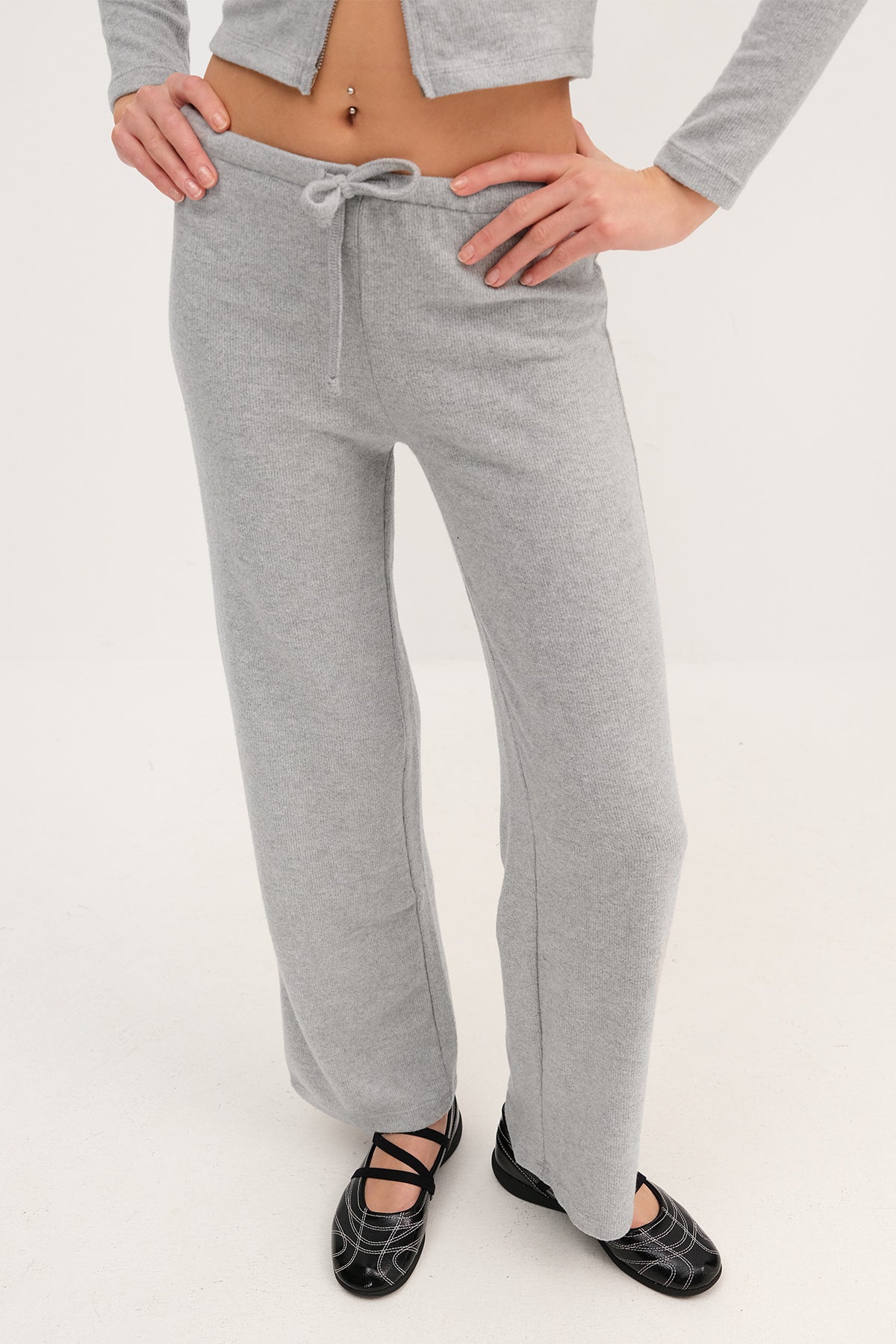 Grey-Melange_Elastic-Waist-Sweatpants-addax