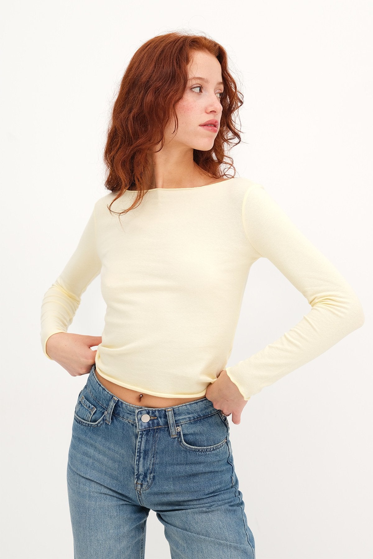 Light-Yellow_Long-Sleeve-Basic-T-shirt-addax