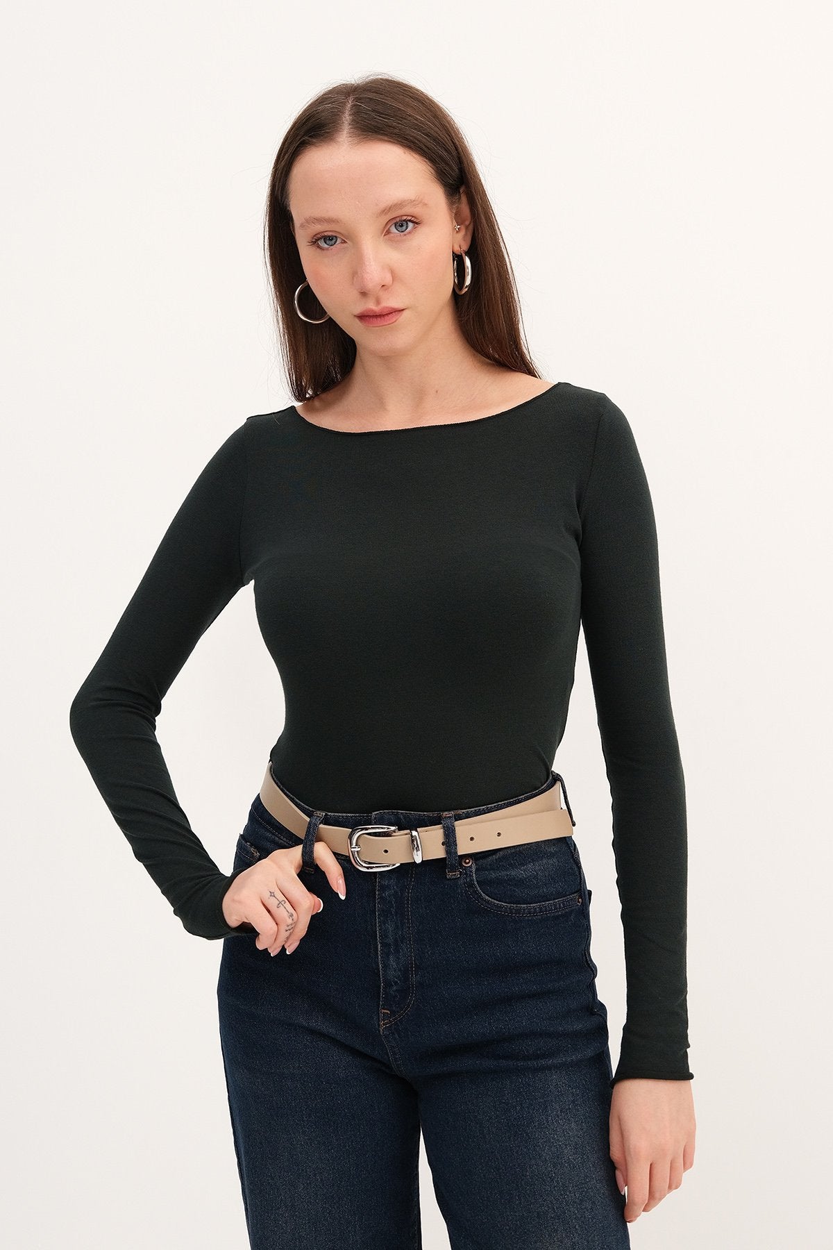 Sapphire_Long-Sleeve-Basic-T-shirt-addax