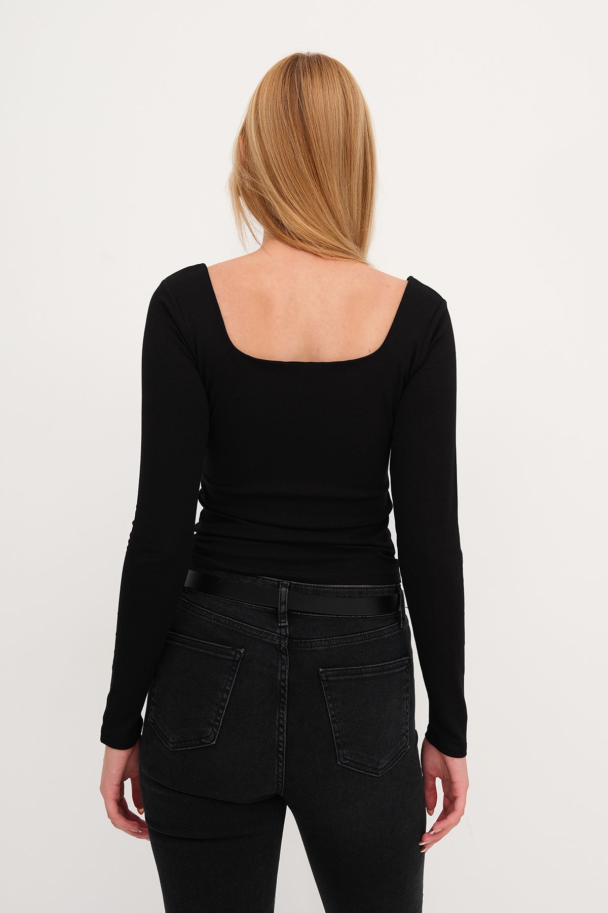 Black_Square-Neck-Basic-Blouse-addax