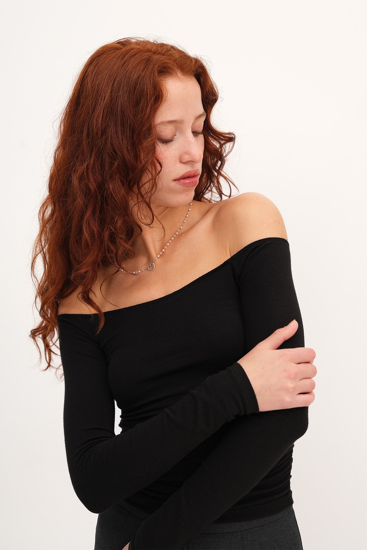Black_Boat-Neck-Ruched-Blouse-addax