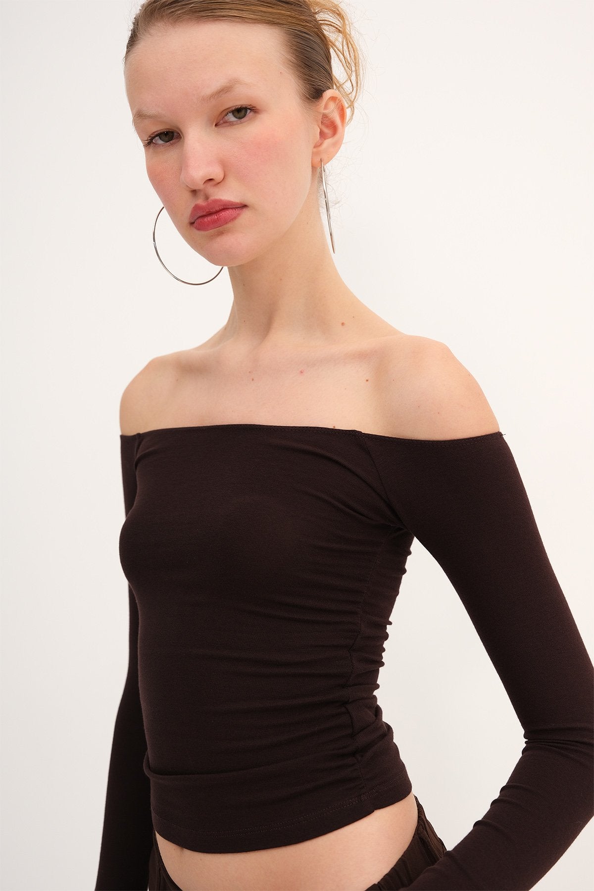 Bitter-Coffee_Boat-Neck-Ruched-Blouse-addax