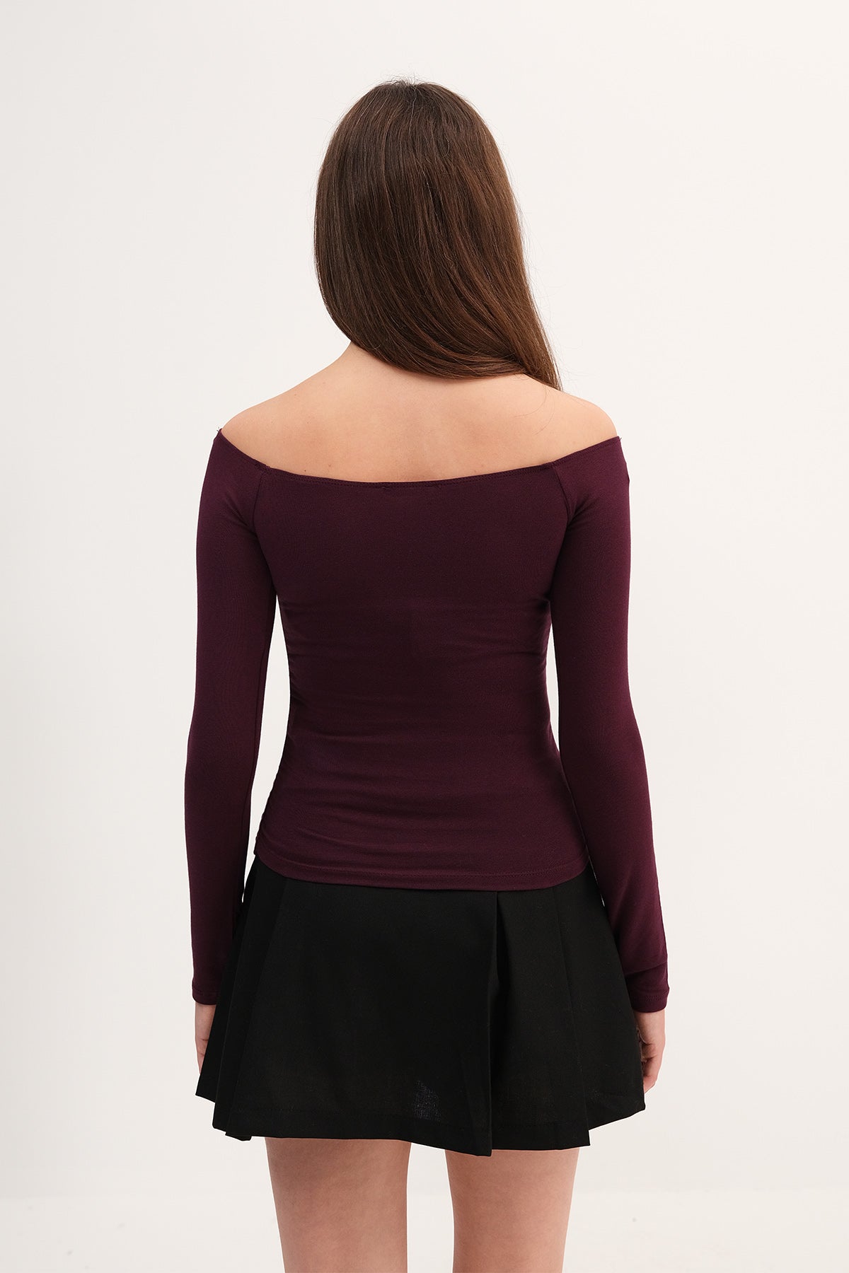 Gardenia_Boat-Neck-Ruched-Blouse-addax