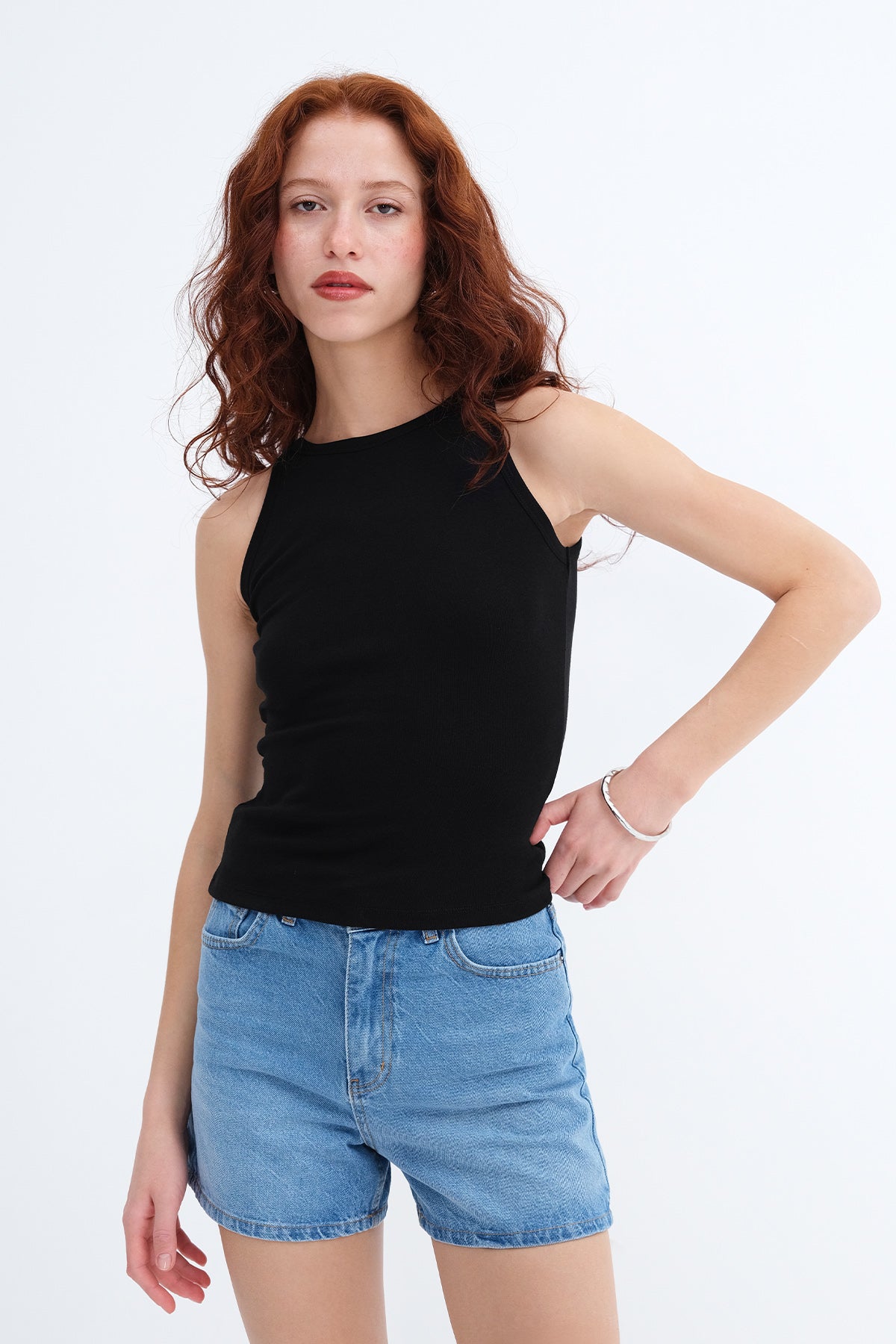 Black_Halter-Neck-Tank-Top-addax