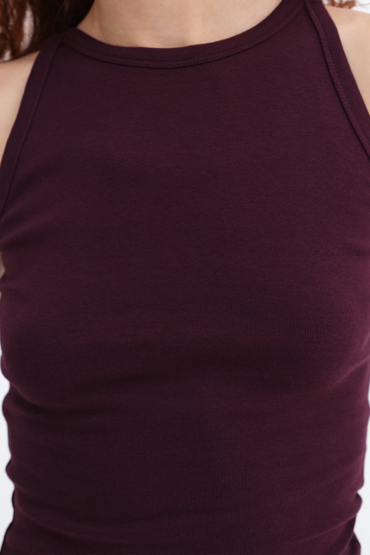 Gardenia_Halter-Neck-Tank-Top-addax