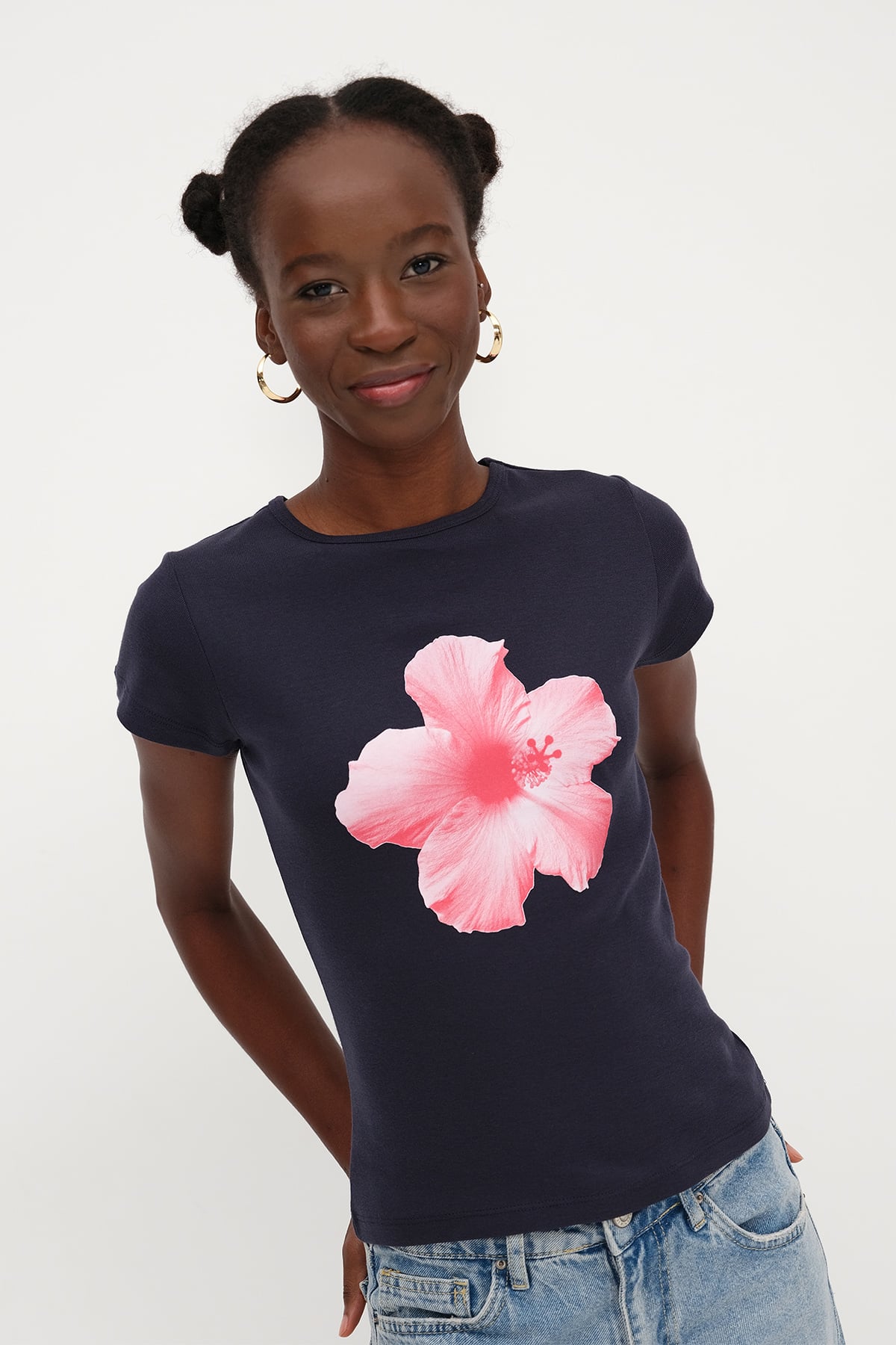 Night-Blue_Floral-Print-T-shirt-addax
