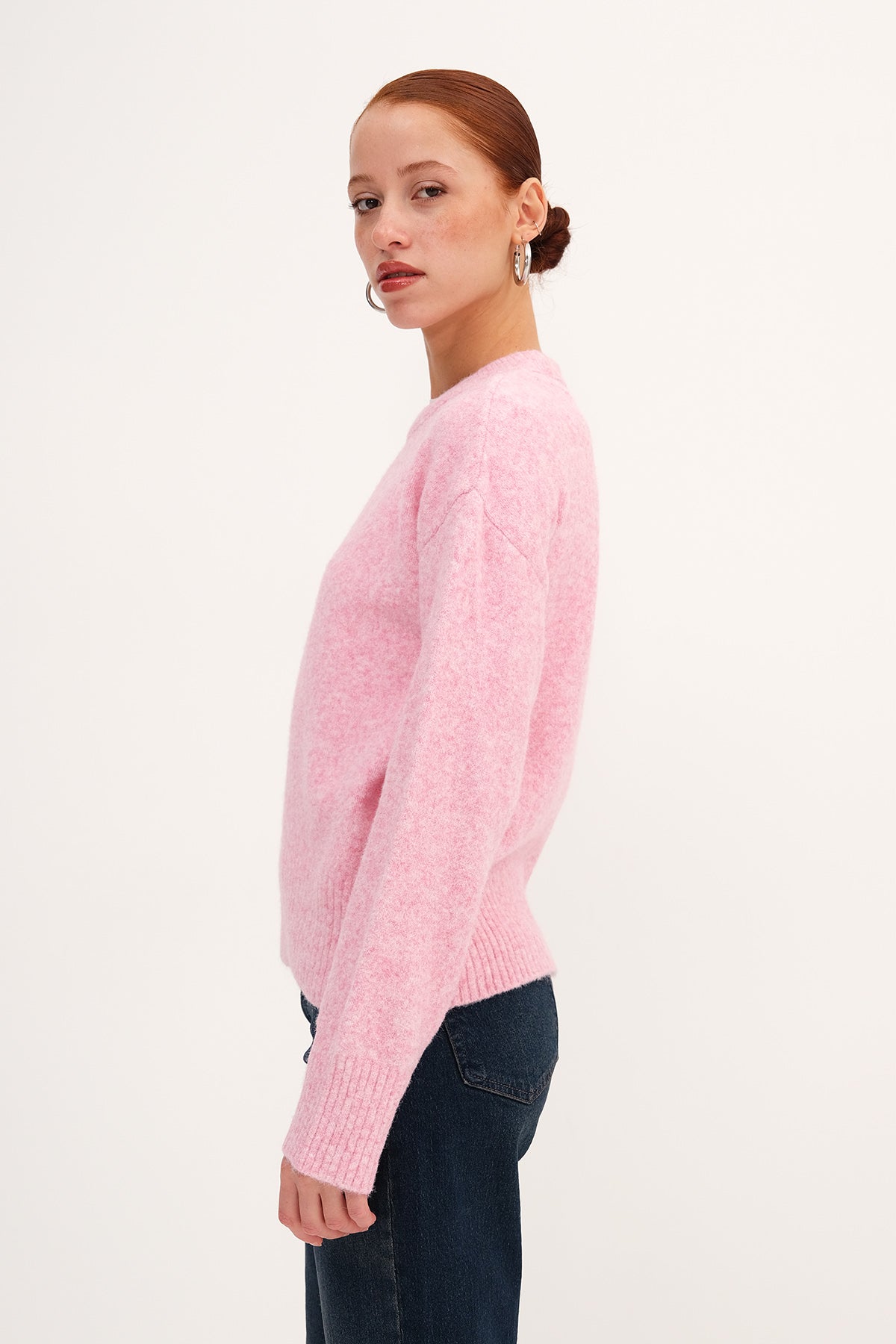 Pink_Crew-Neck-Knit-Sweater-addax