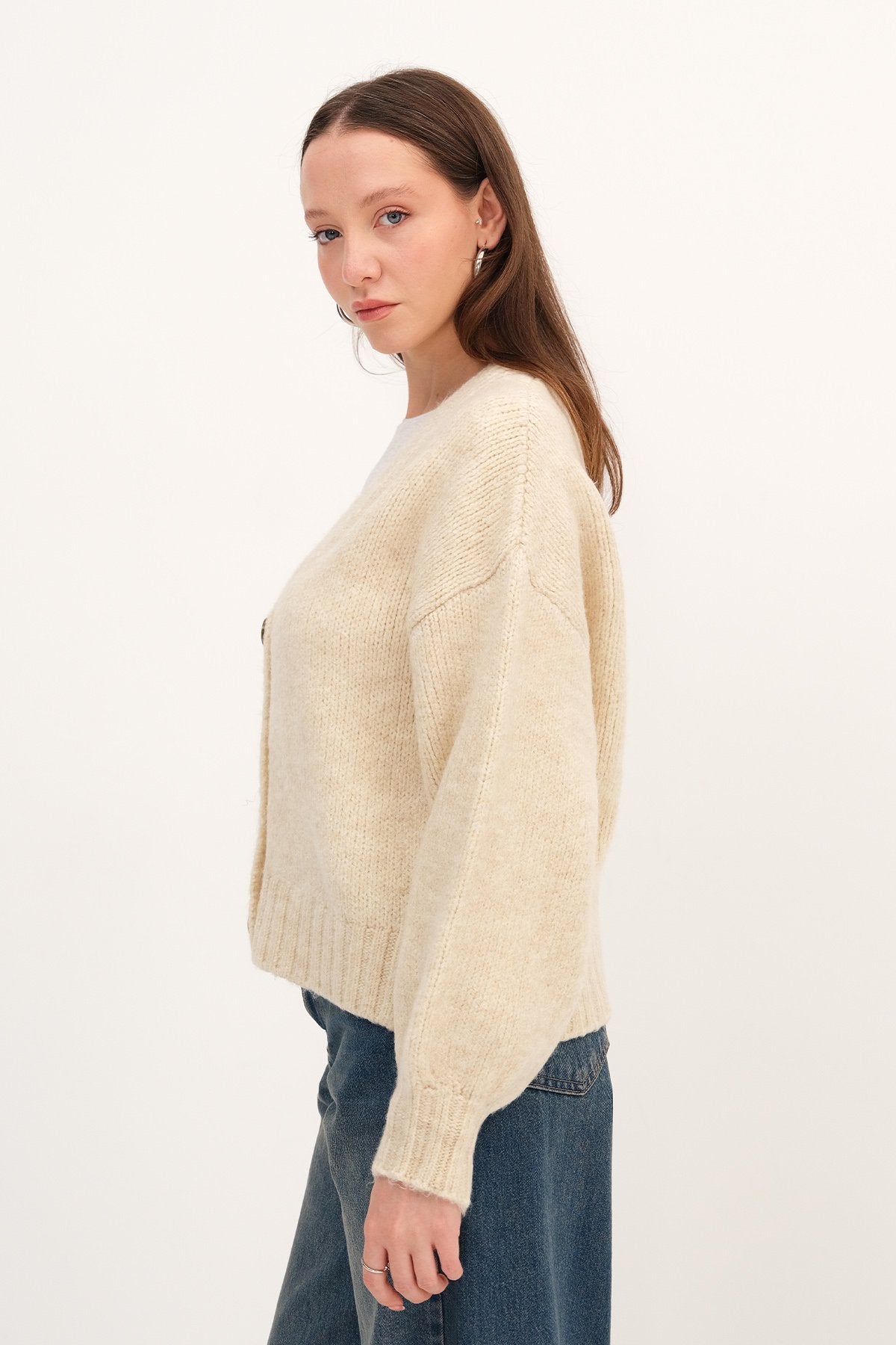 Stone_Buttoned-Knit-Cardigan-addax