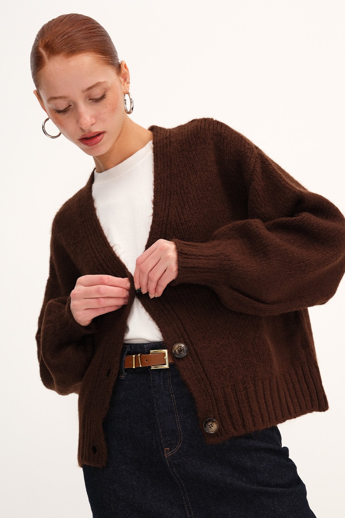 Brown_Buttoned-Knit-Cardigan-addax