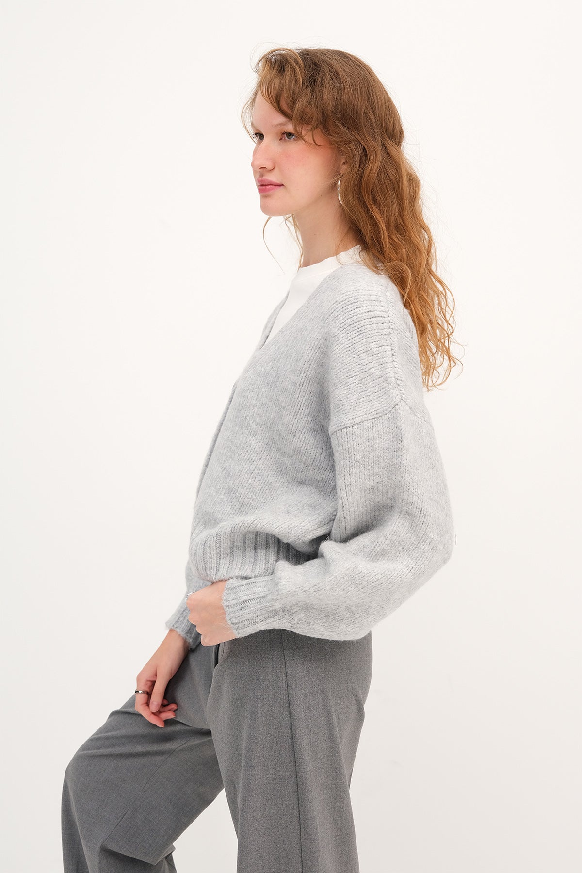 Light-Grey_Buttoned-Knit-Cardigan-addax