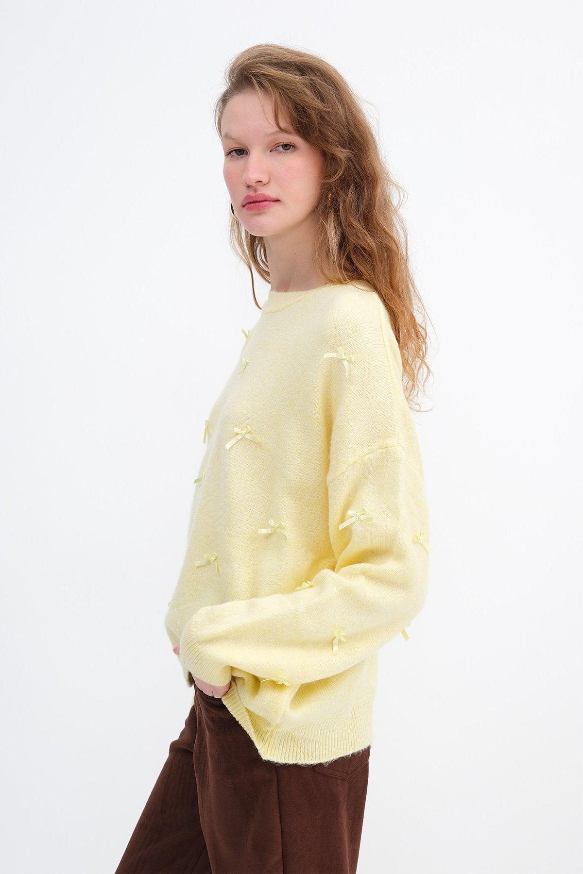 Yellow_Bow-Knit-Sweater-addax