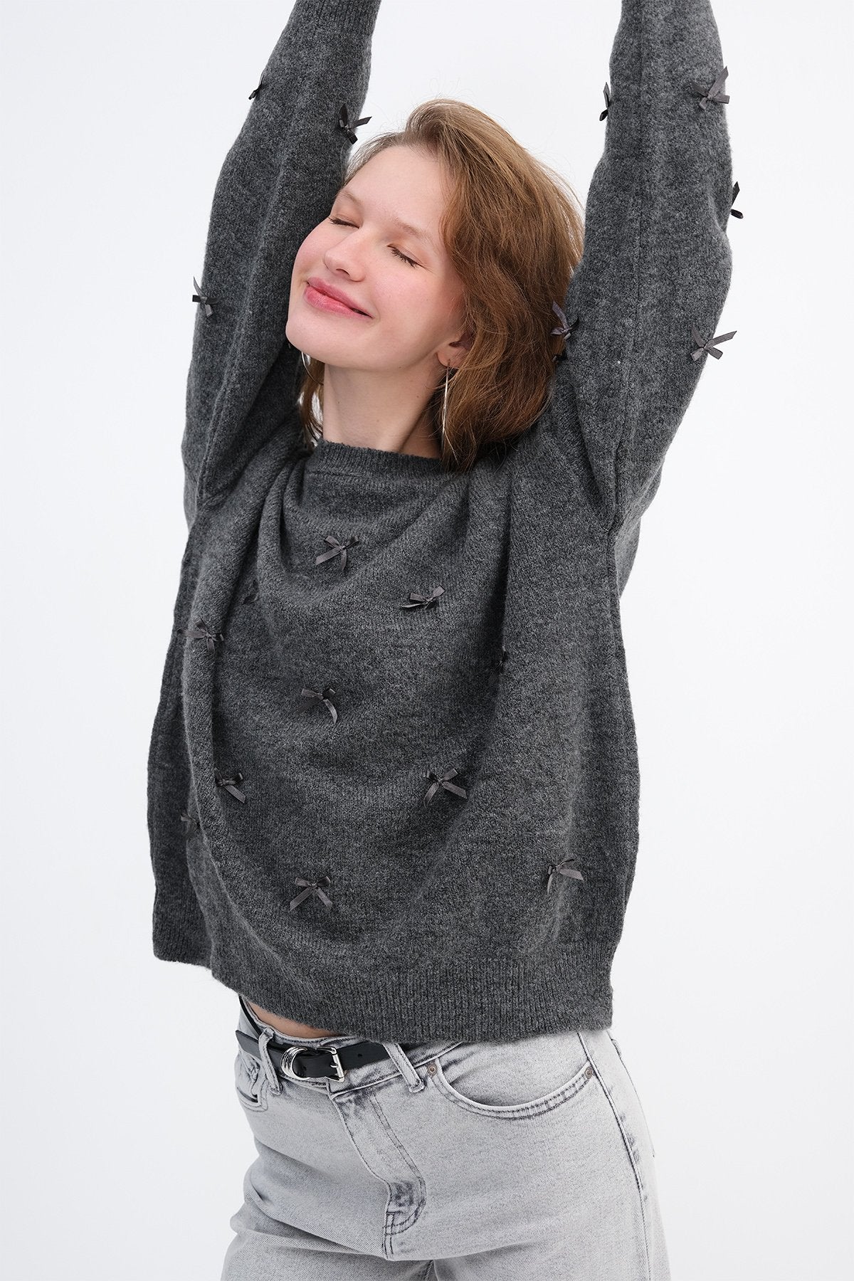 Lead-Grey_Bow-Knit-Sweater-addax