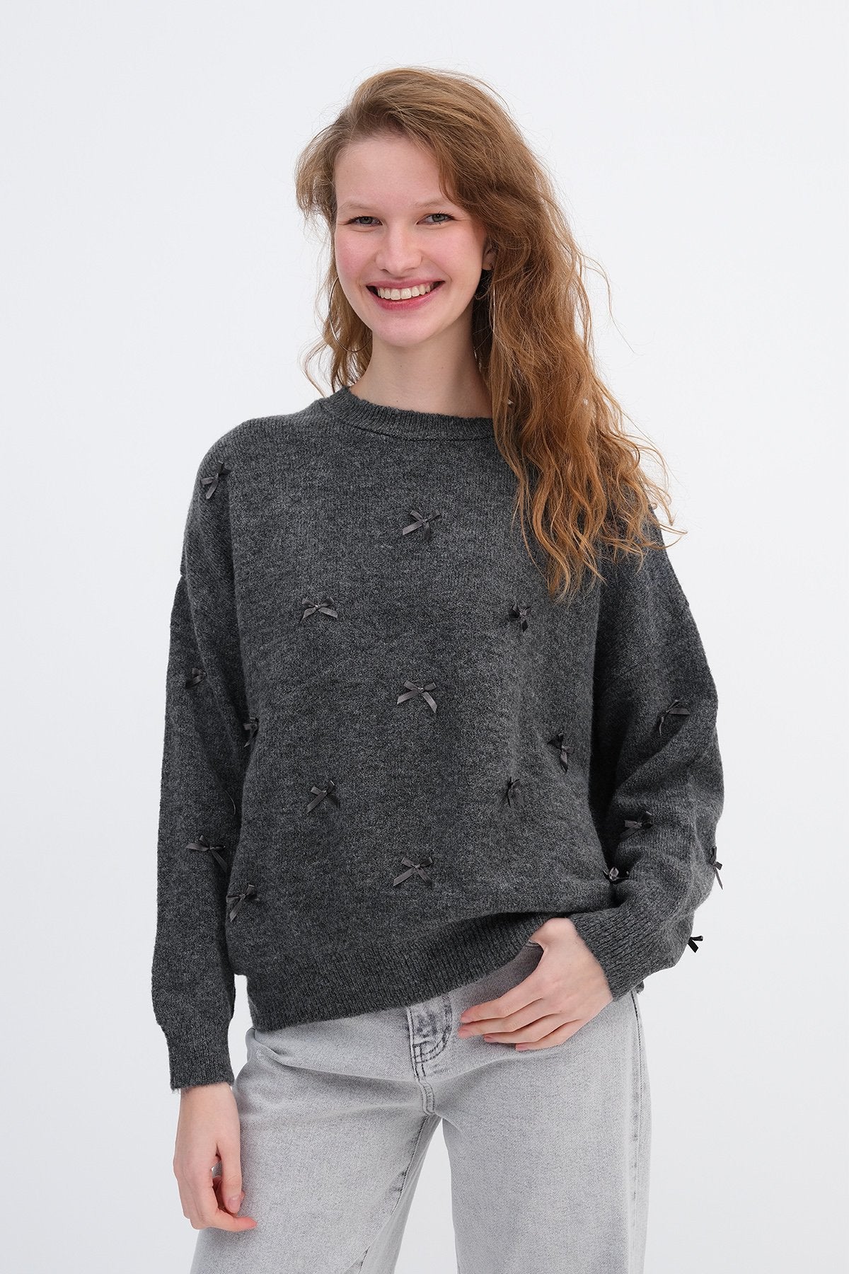 Lead-Grey_Bow-Knit-Sweater-addax
