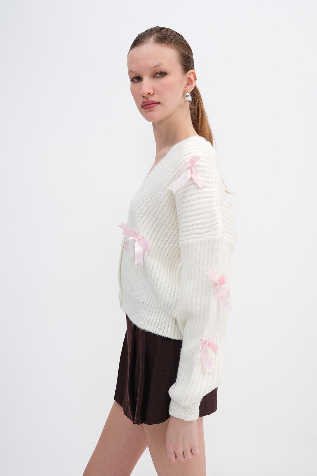 Ecru_Bow-Detailed-Knit-Cardigan-addax
