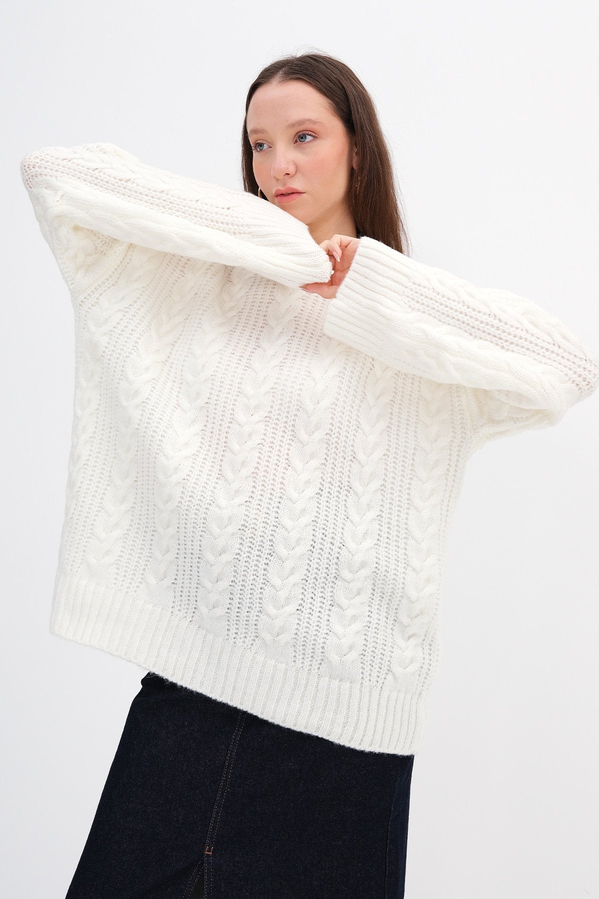 Ecru_Hair-Knitted-Sweater-addax