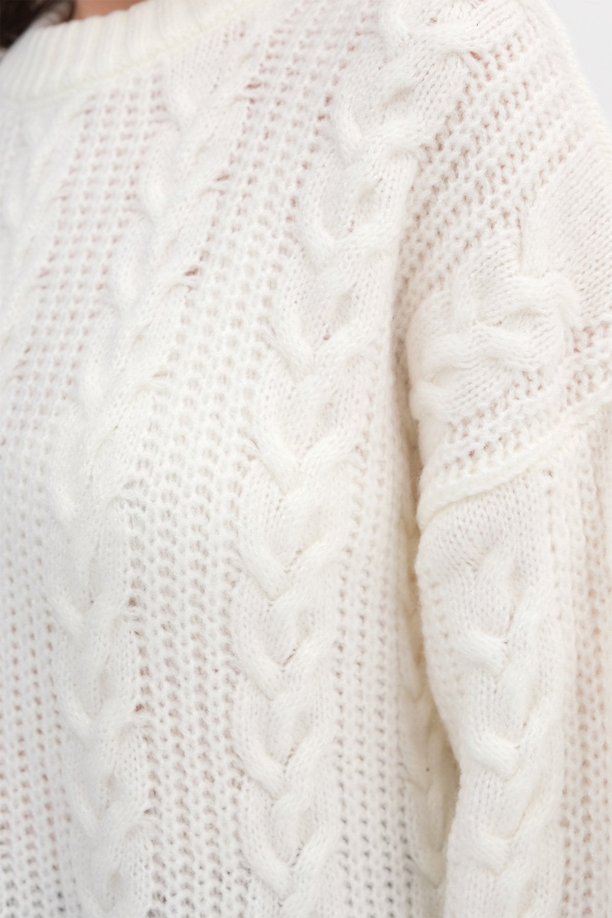 Ecru_Hair-Knitted-Sweater-addax