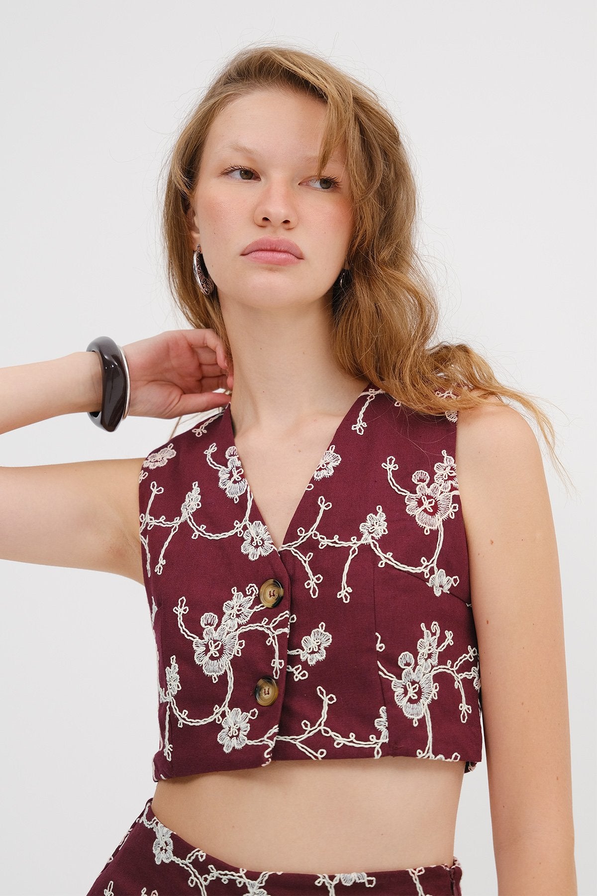 Burgundy_Embroidered-Vest-and-Shorts-Set-addax