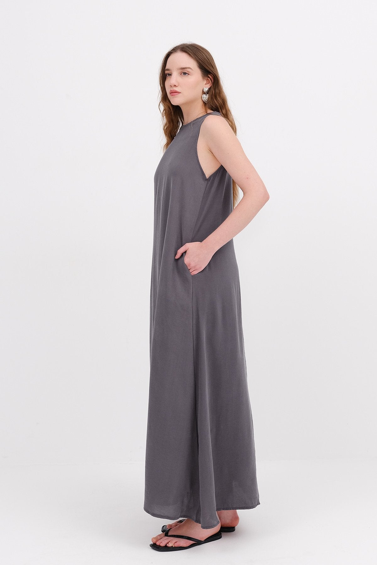 Lead-Grey_Crew-Neck-Long-Dress-addax