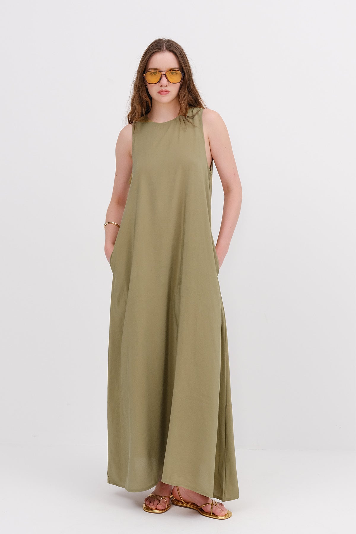 Oil-Green_Crew-Neck-Long-Dress-addax