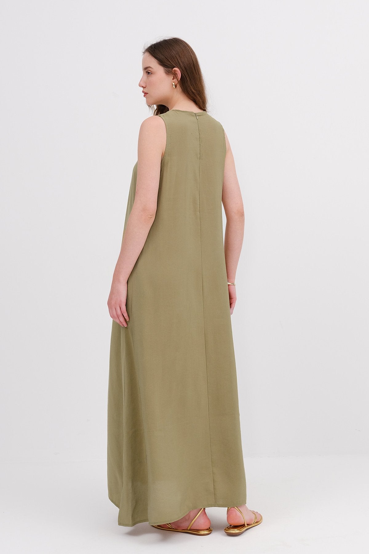 Oil-Green_Crew-Neck-Long-Dress-addax
