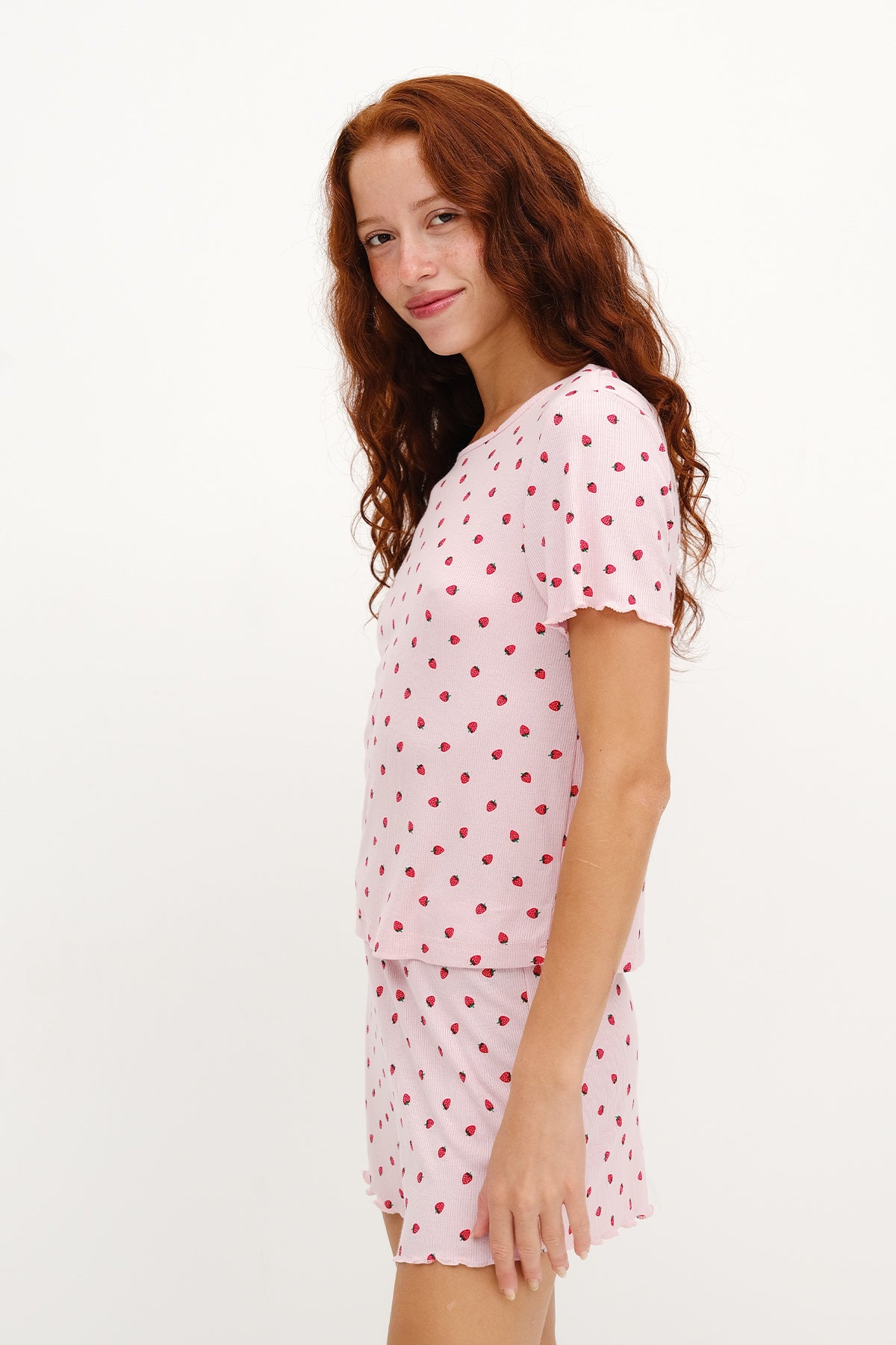 Light-Pink_Patterned-Pajama-Set-with-Shorts-addax