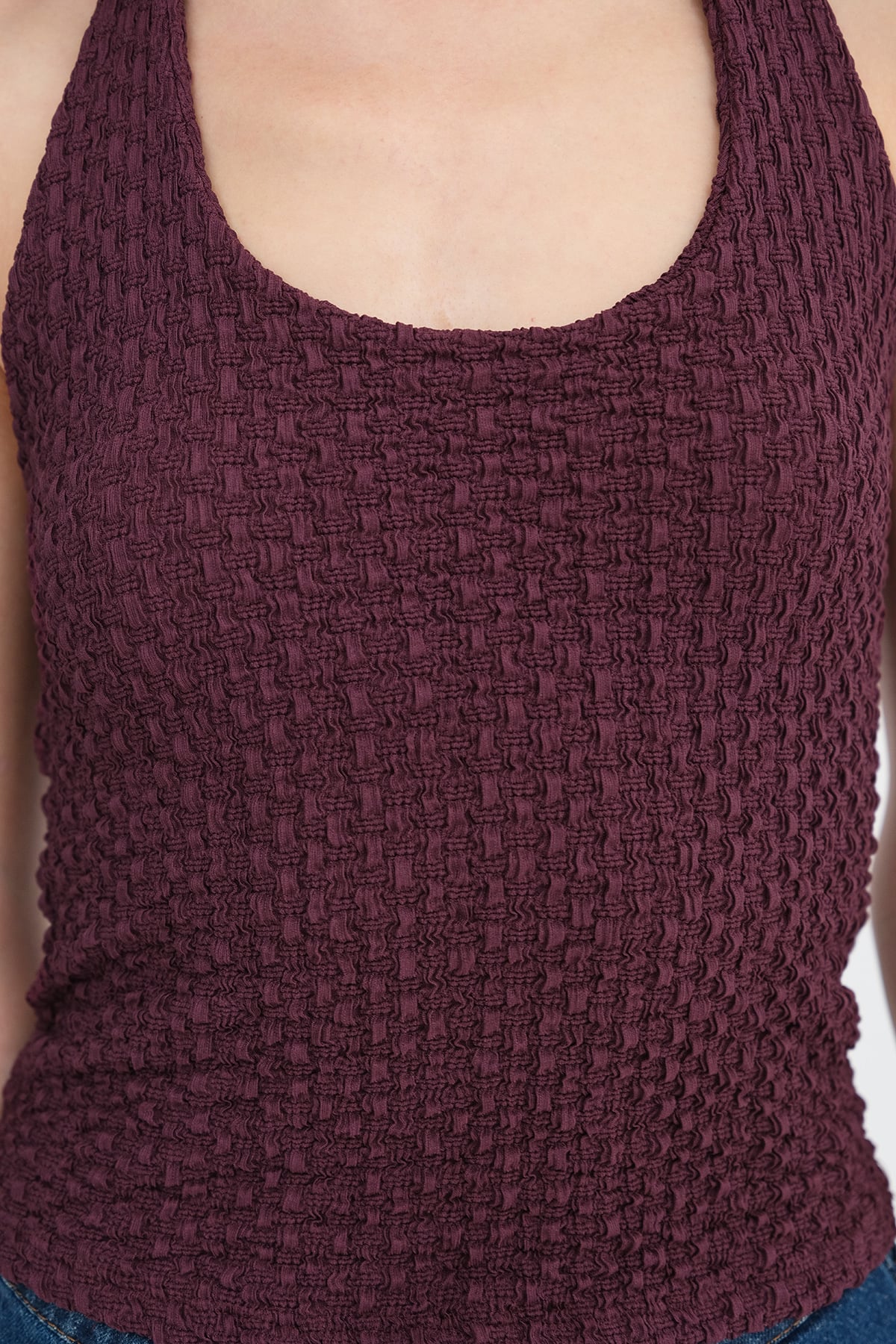 Gardenia_Halter-Neck-Textured-Blouse-addax