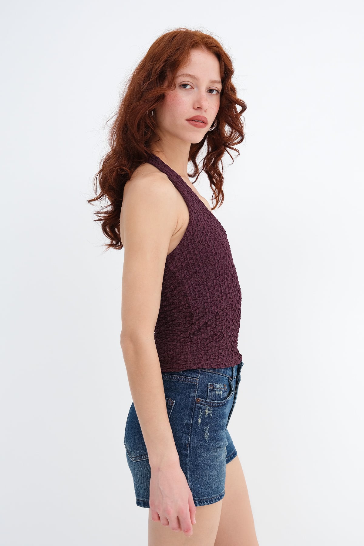 Gardenia_Halter-Neck-Textured-Blouse-addax
