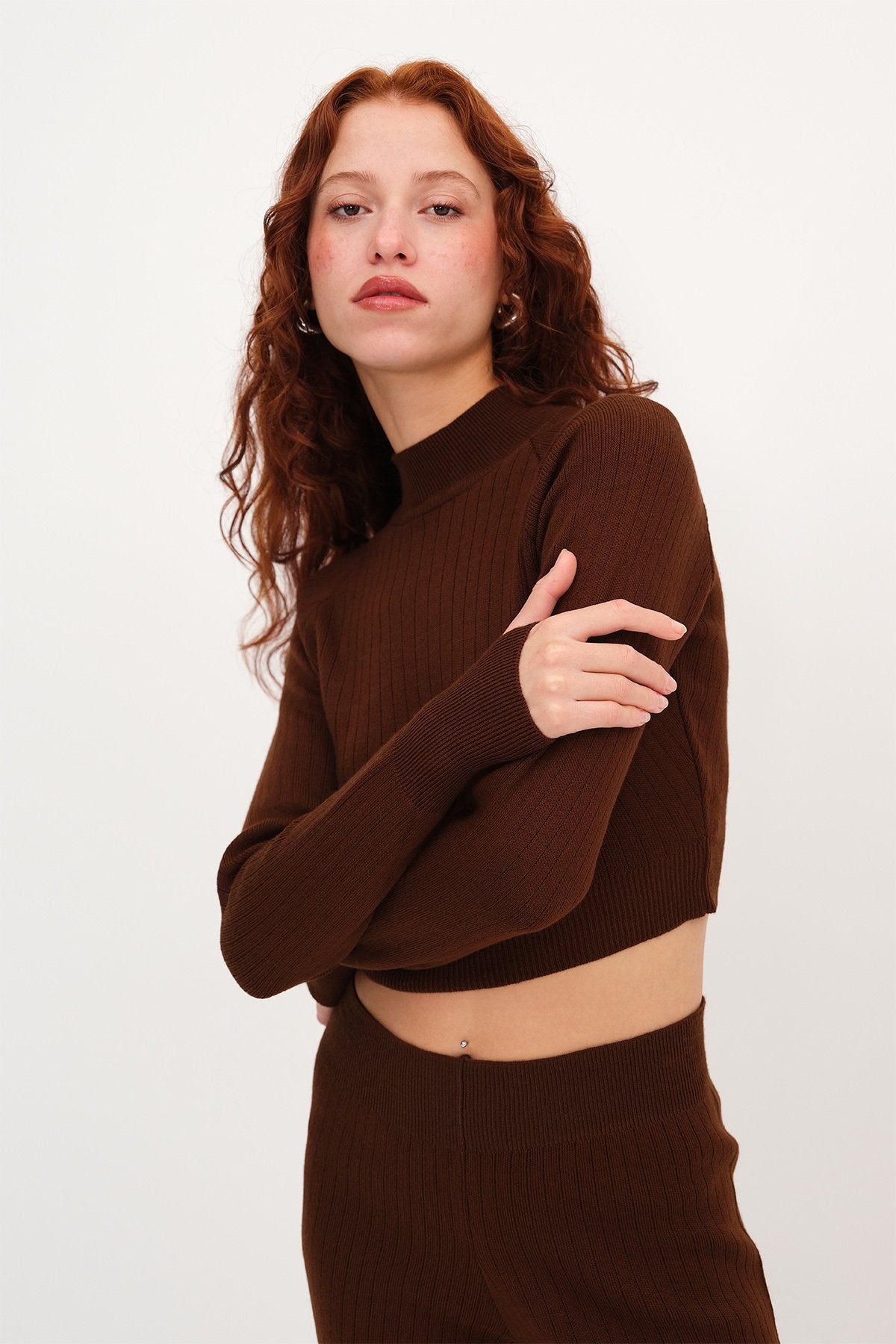 Brown_Knit-Two-Piece-Set-addax