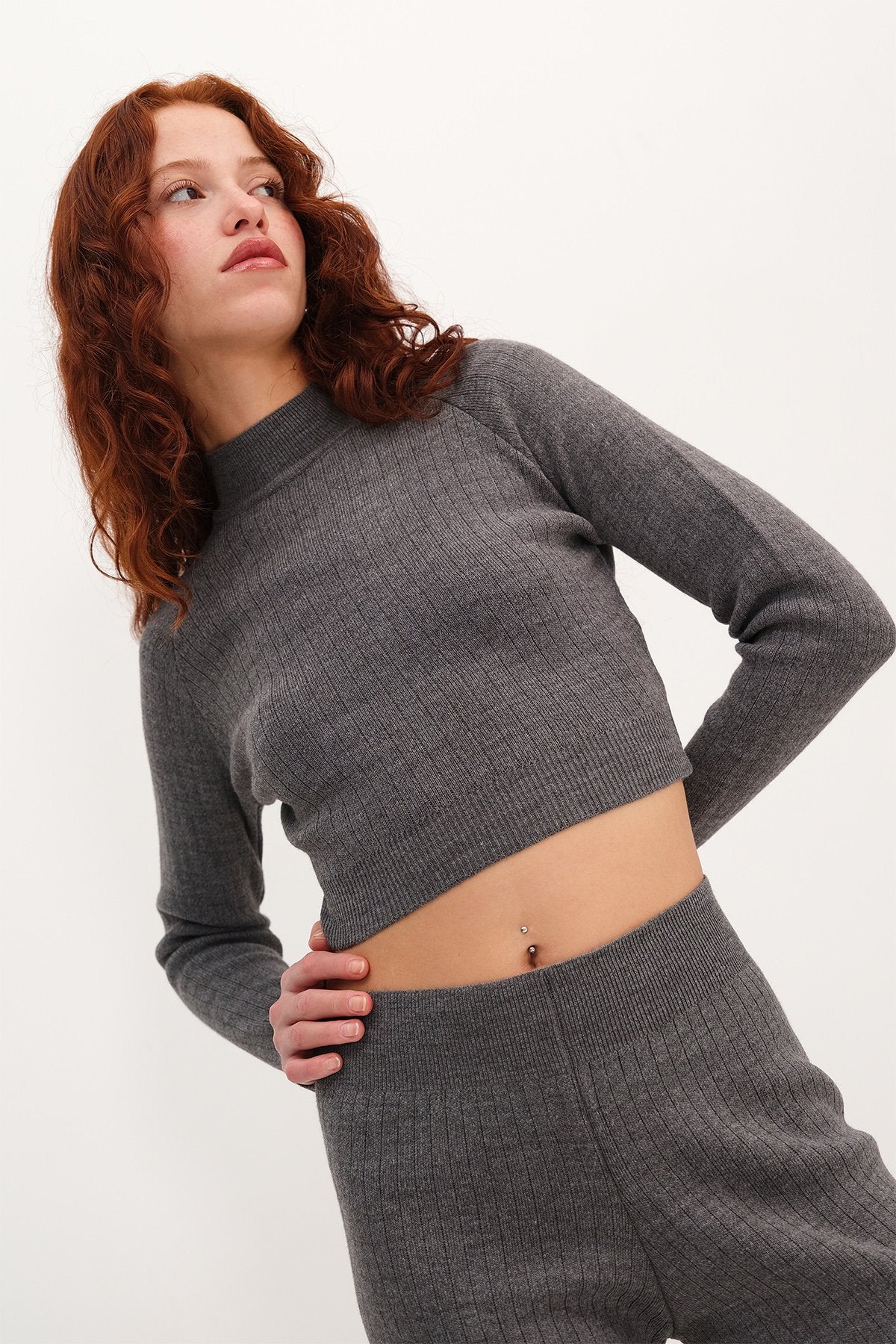 Charcoal_Knit-Two-Piece-Set-addax