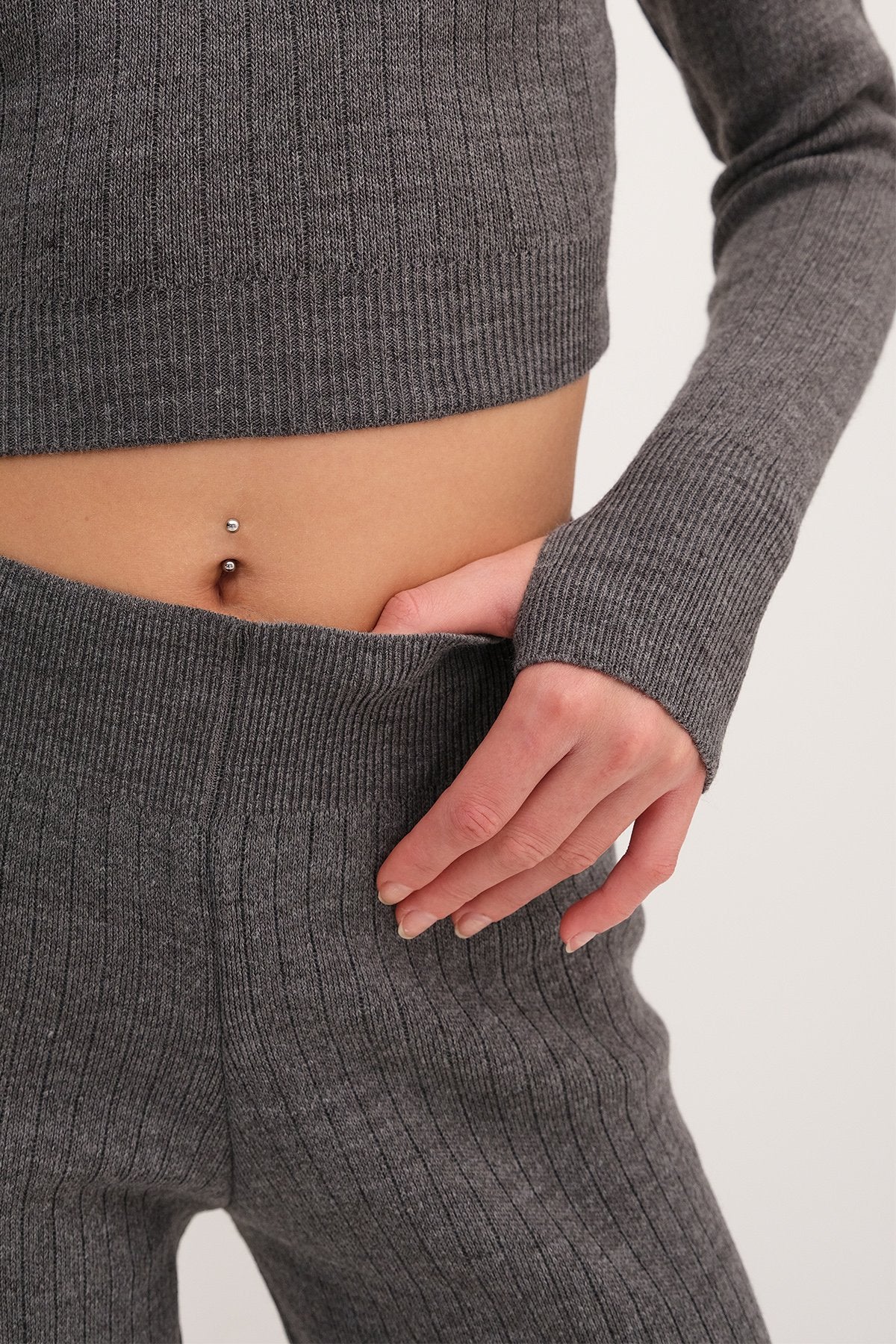 Charcoal_Knit-Two-Piece-Set-addax