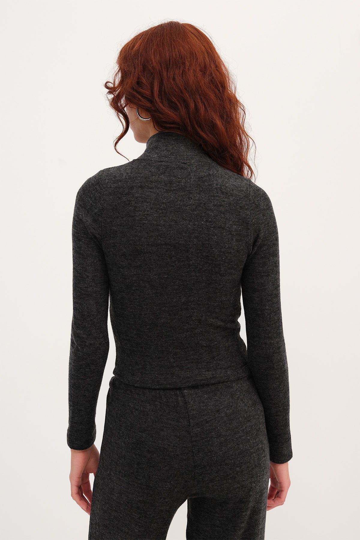 Charcoal_Double-Zip-Cardigan-addax