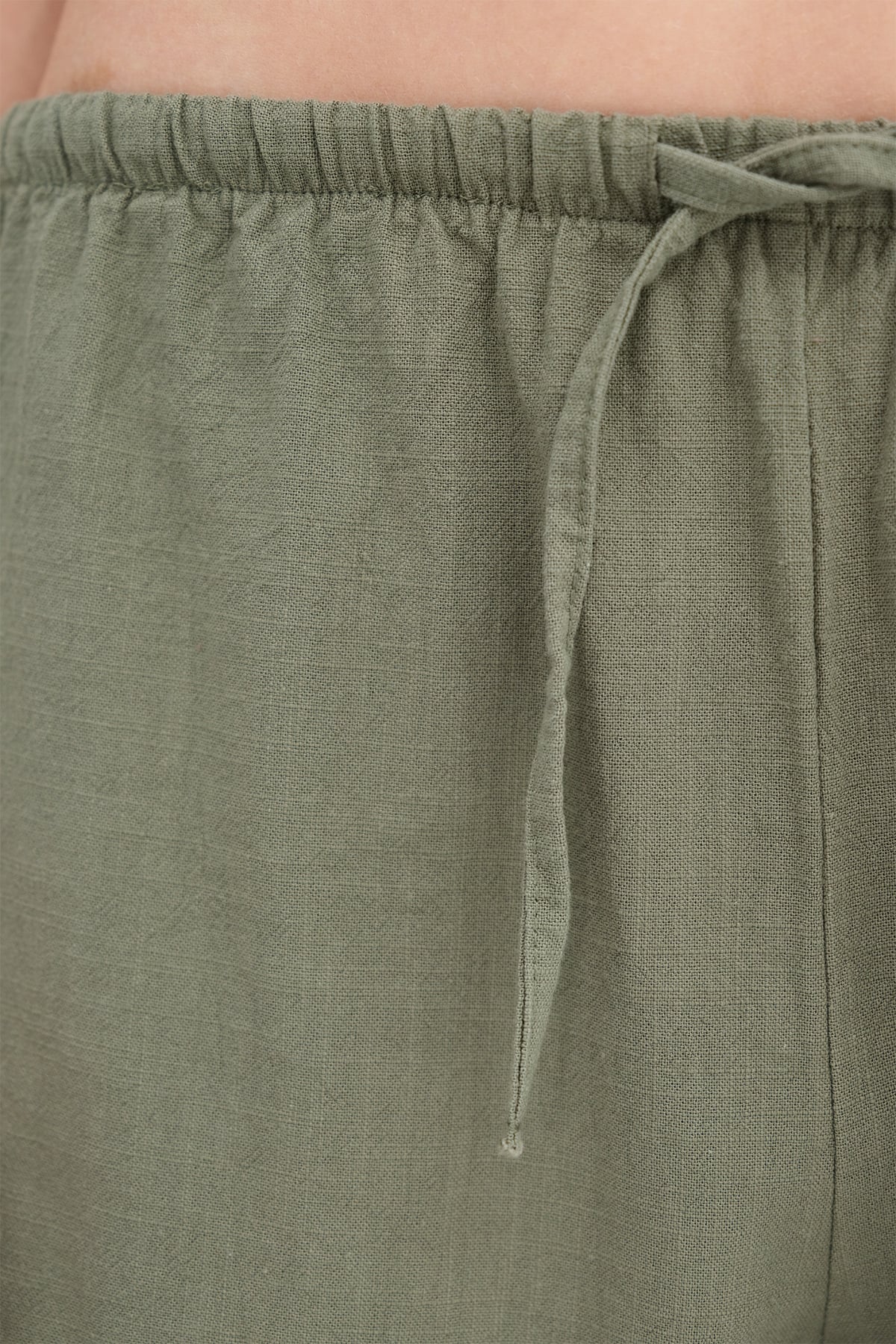 Oil-Green_Tie-Waist-Wide-Leg-Pants-addax