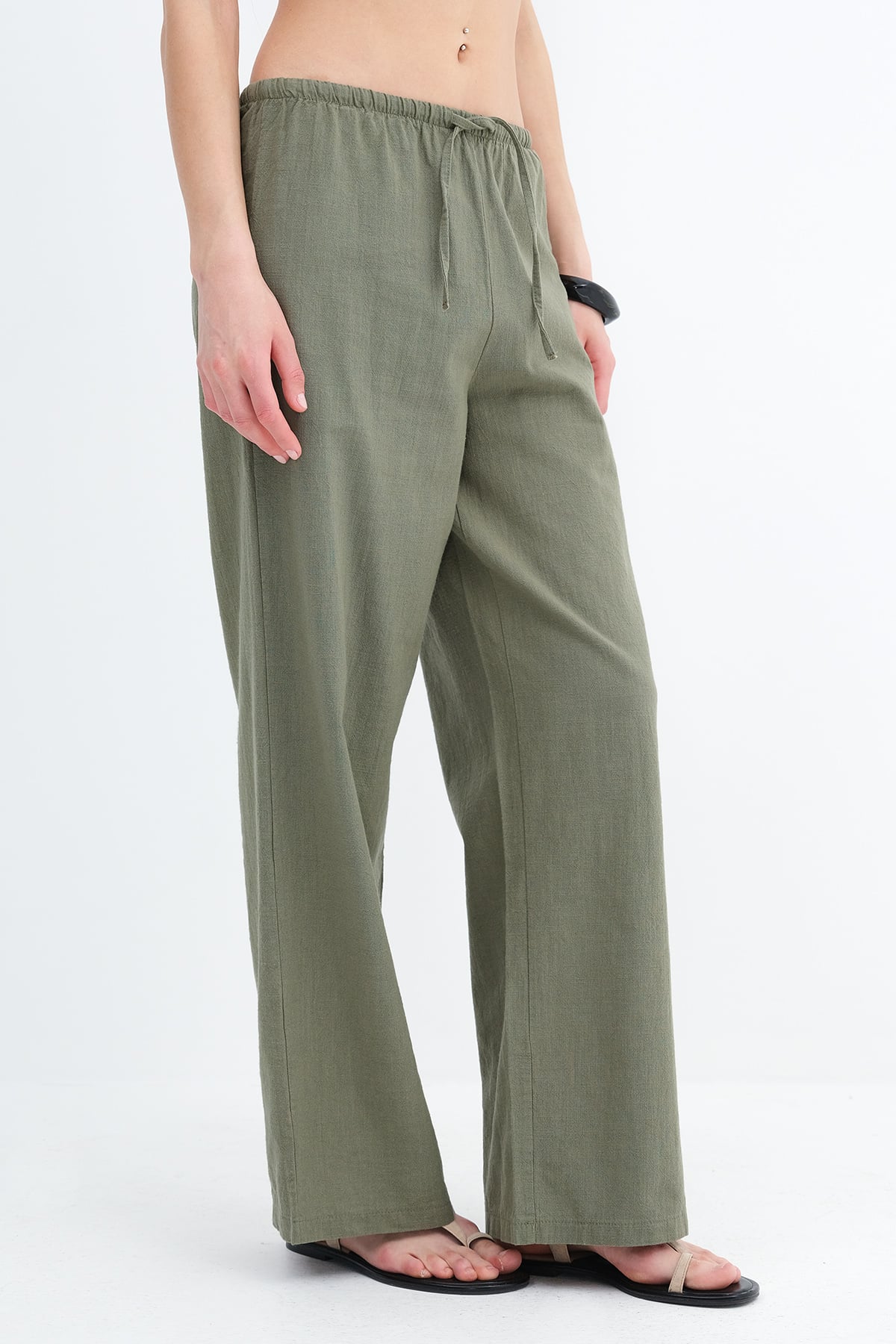Oil-Green_Tie-Waist-Wide-Leg-Pants-addax