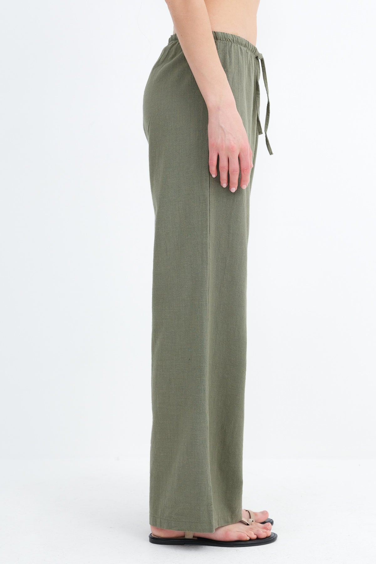 Oil-Green_Tie-Waist-Wide-Leg-Pants-addax