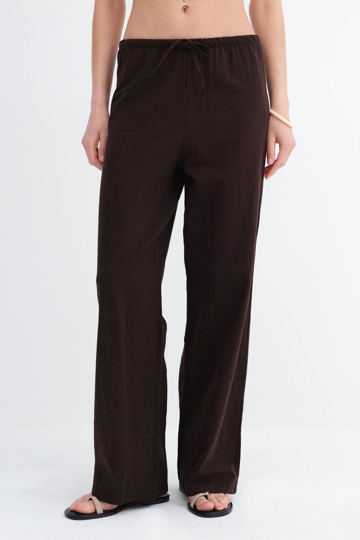 Bitter-Coffee_Tie-Waist-Wide-Leg-Pants-addax