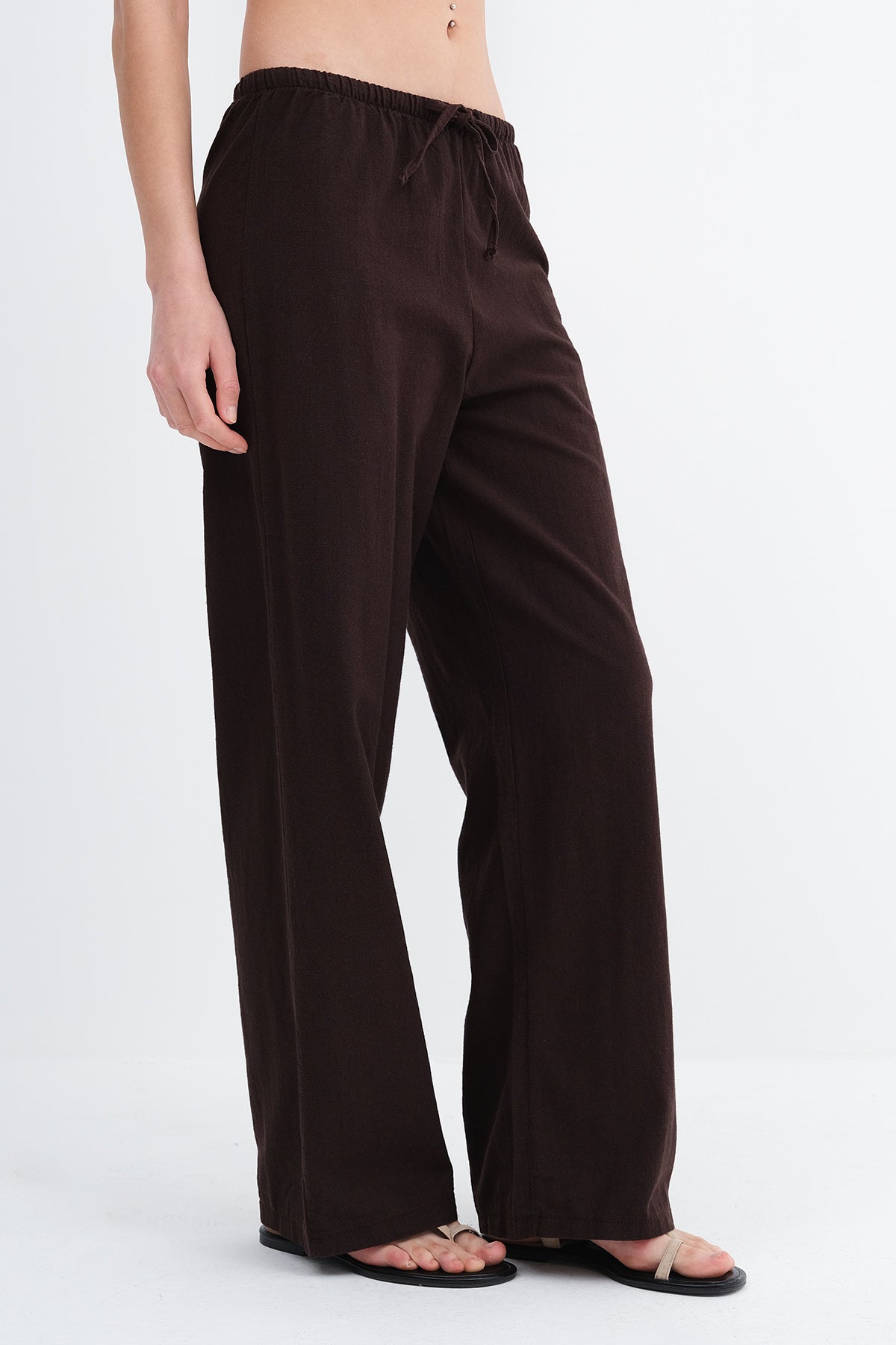 Bitter-Coffee_Tie-Waist-Wide-Leg-Pants-addax