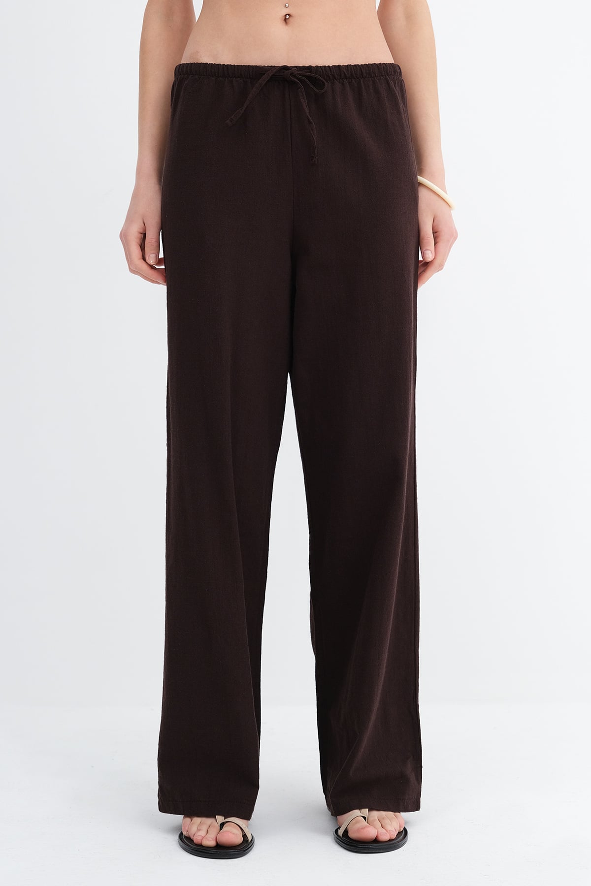Bitter-Coffee_Tie-Waist-Wide-Leg-Pants-addax