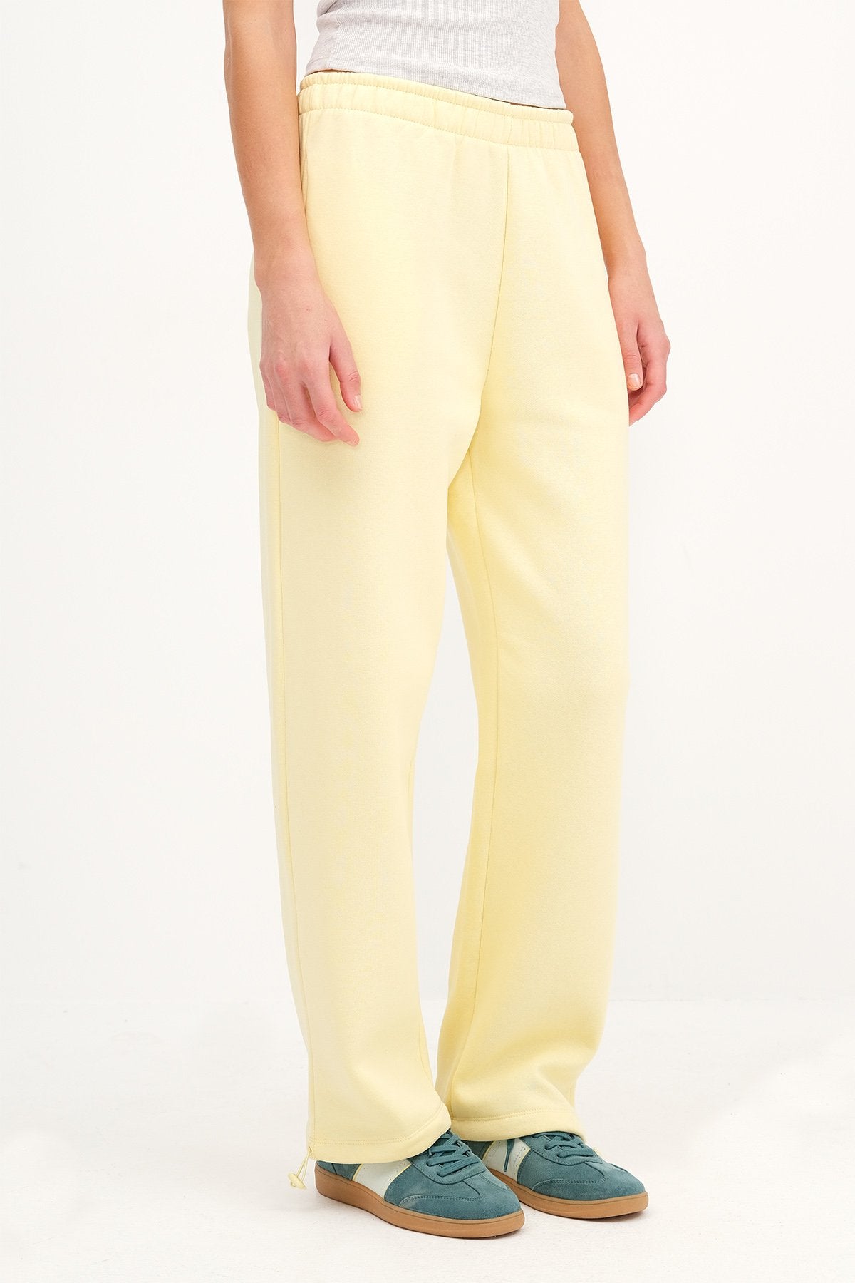Light-Yellow_Elastic-Hem-Fleece-Lined-Sweatpants-addax