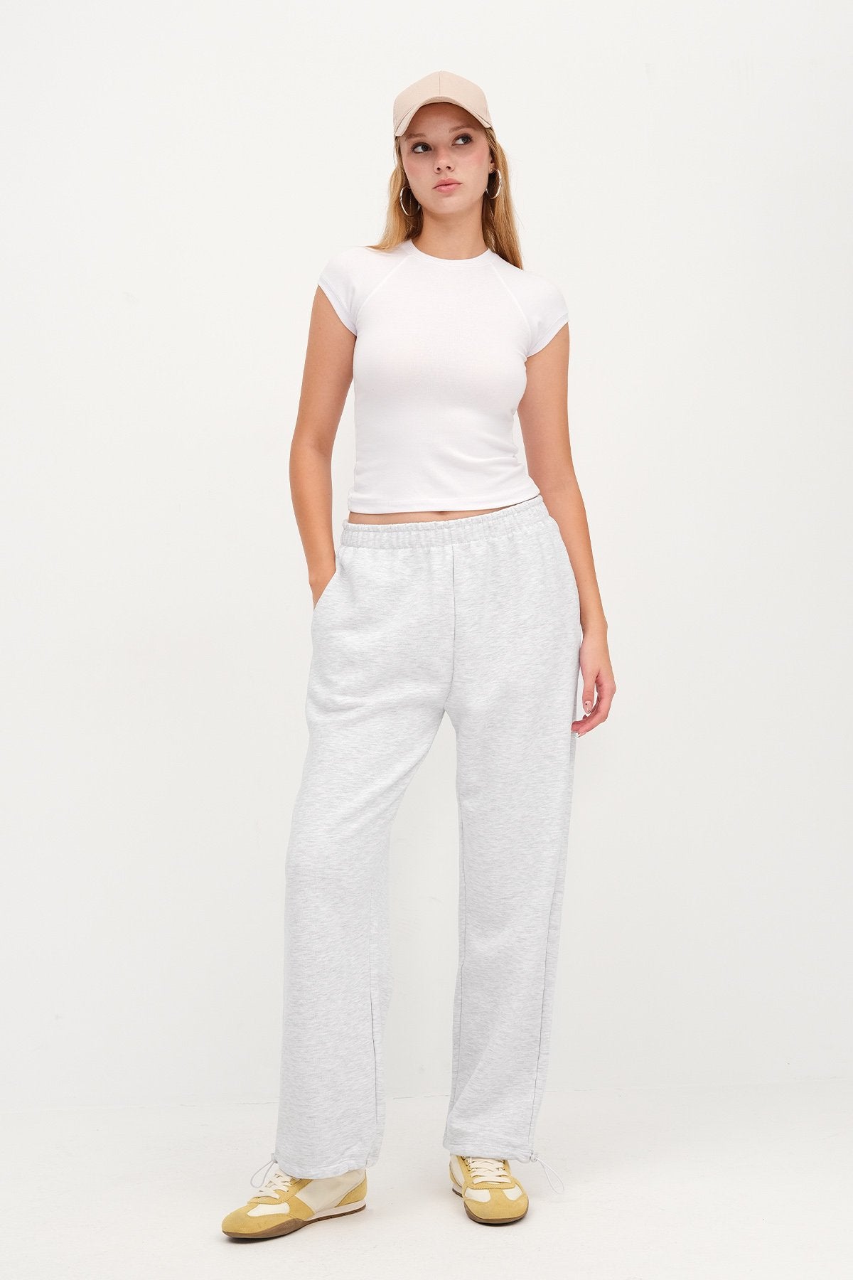 Snow-Melange_Elastic-Hem-Fleece-Lined-Sweatpants-addax